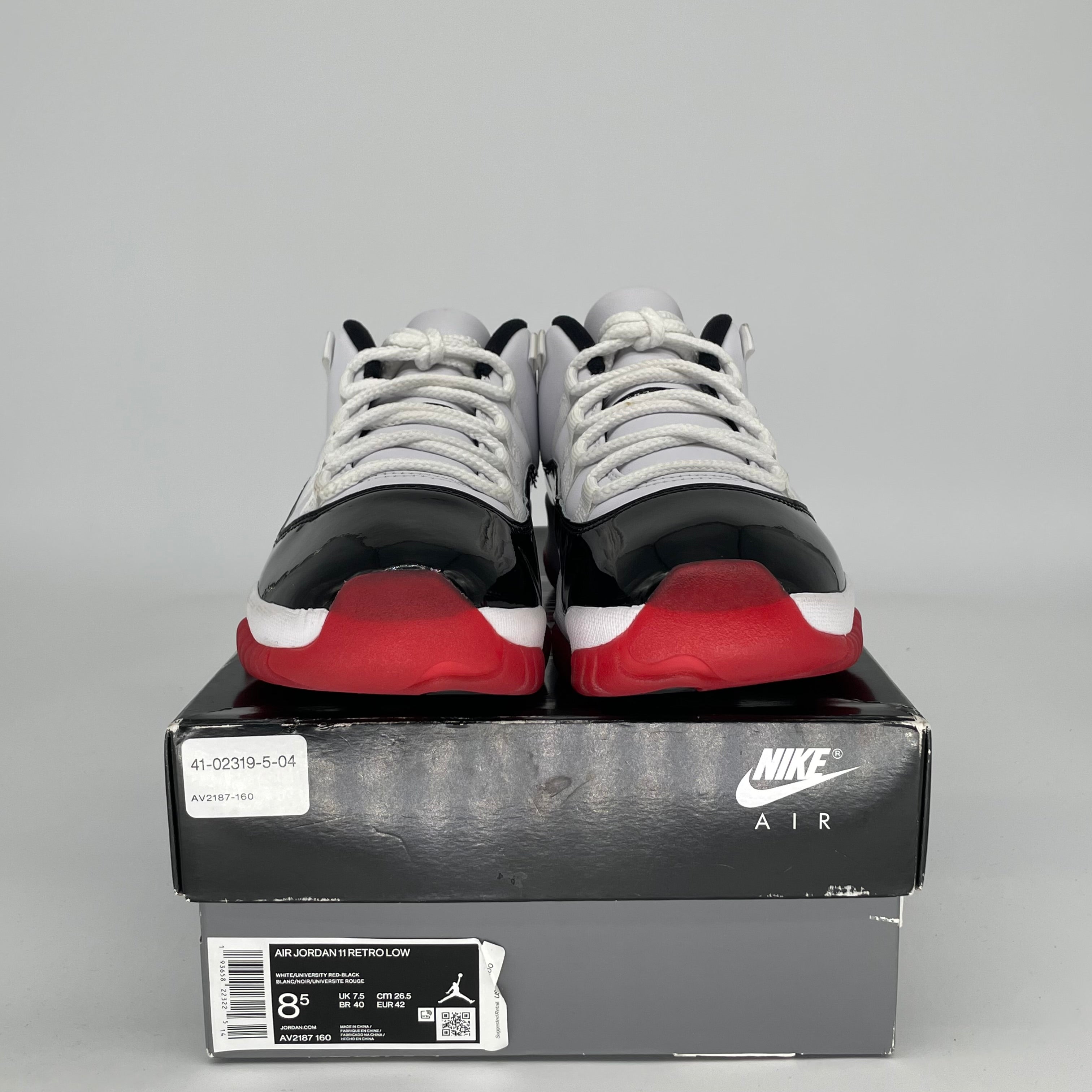 AIR JORDAN 11 LOW CONCORD BRED SIZE 8.5 AV2187-160