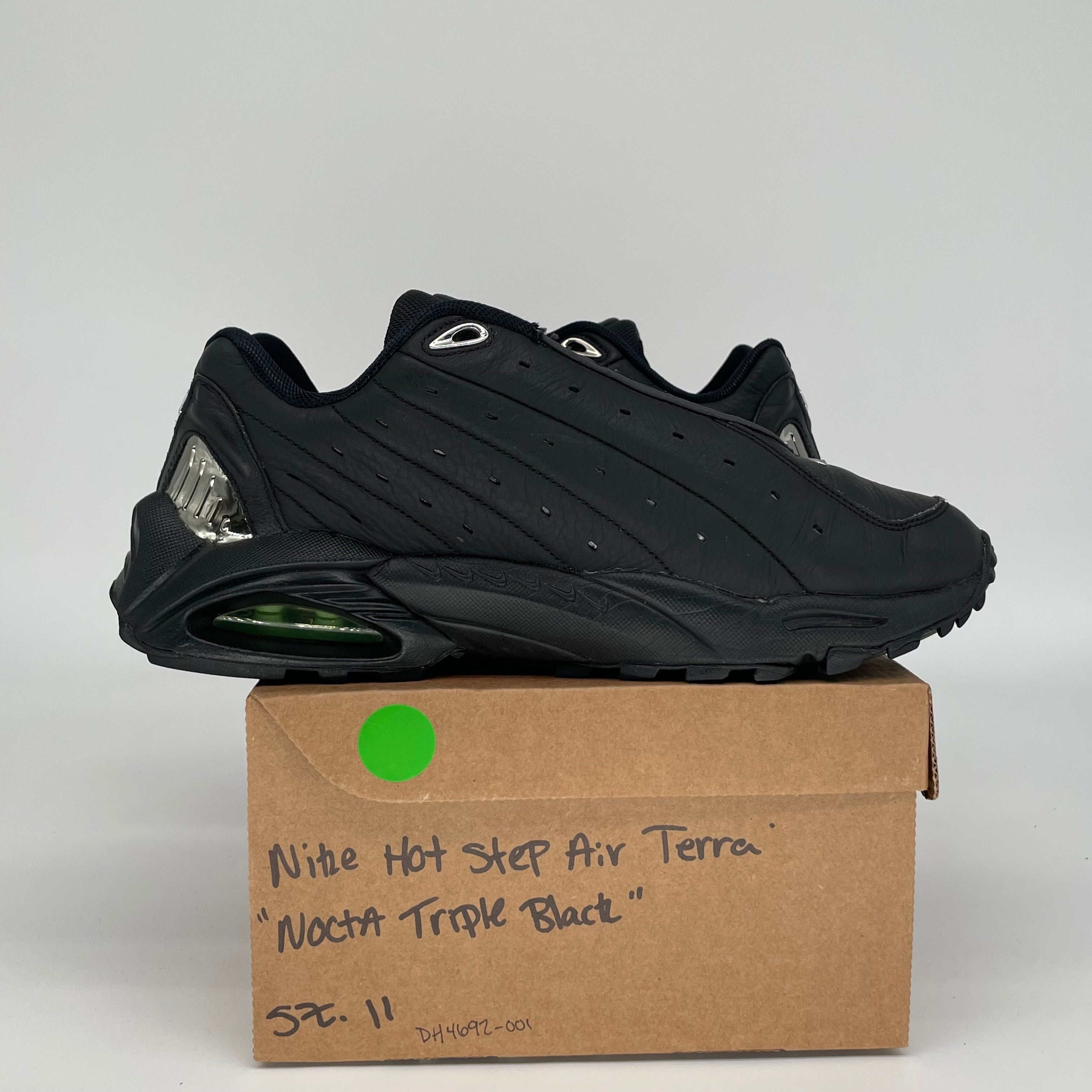 NIKE HOT STEP AIR TERRA NOCTA TRIPLE BLACK SIZE 11 DH4629-001