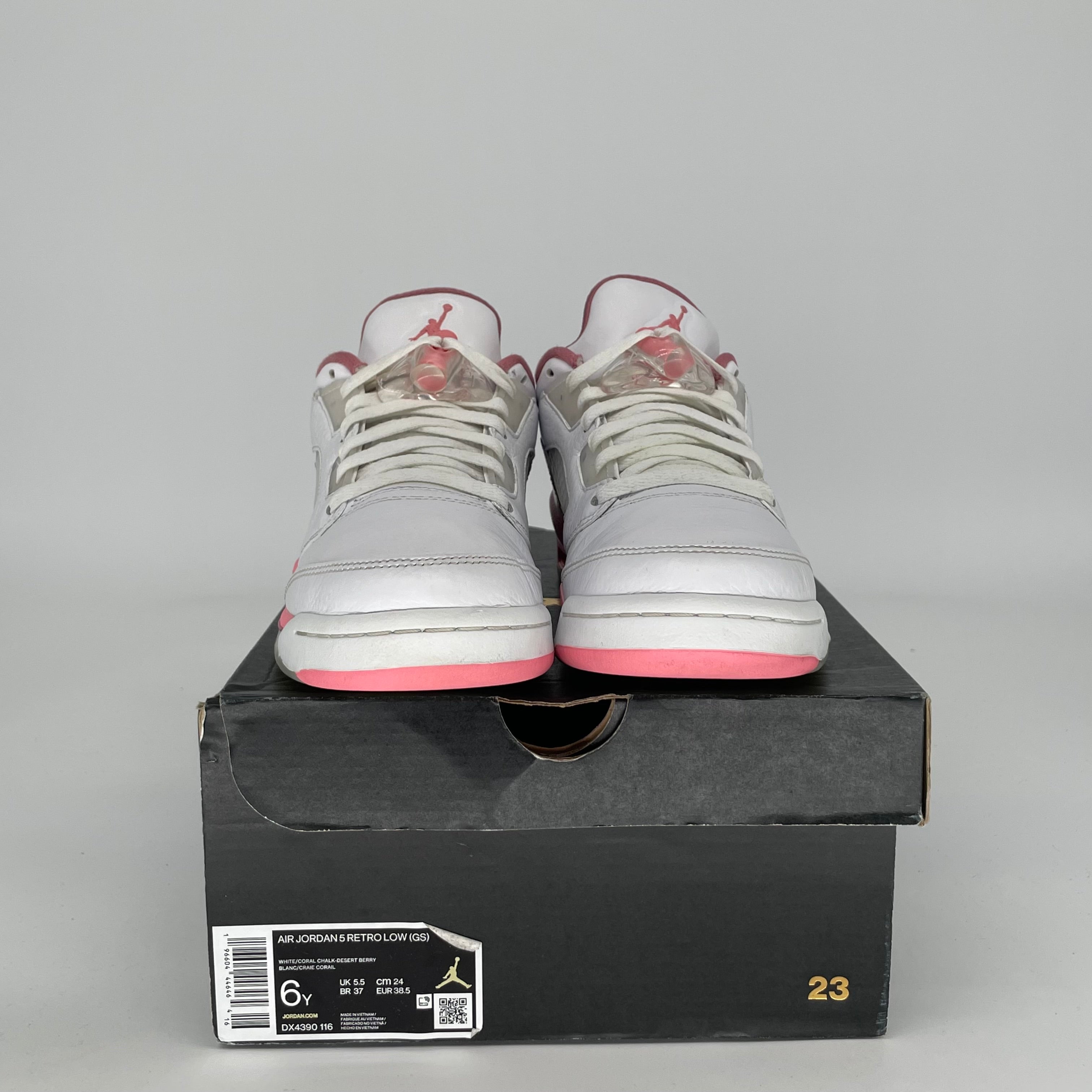 AIR JORDAN 5 LOW DESERT BERRY SIZE 6Y DX4390-116