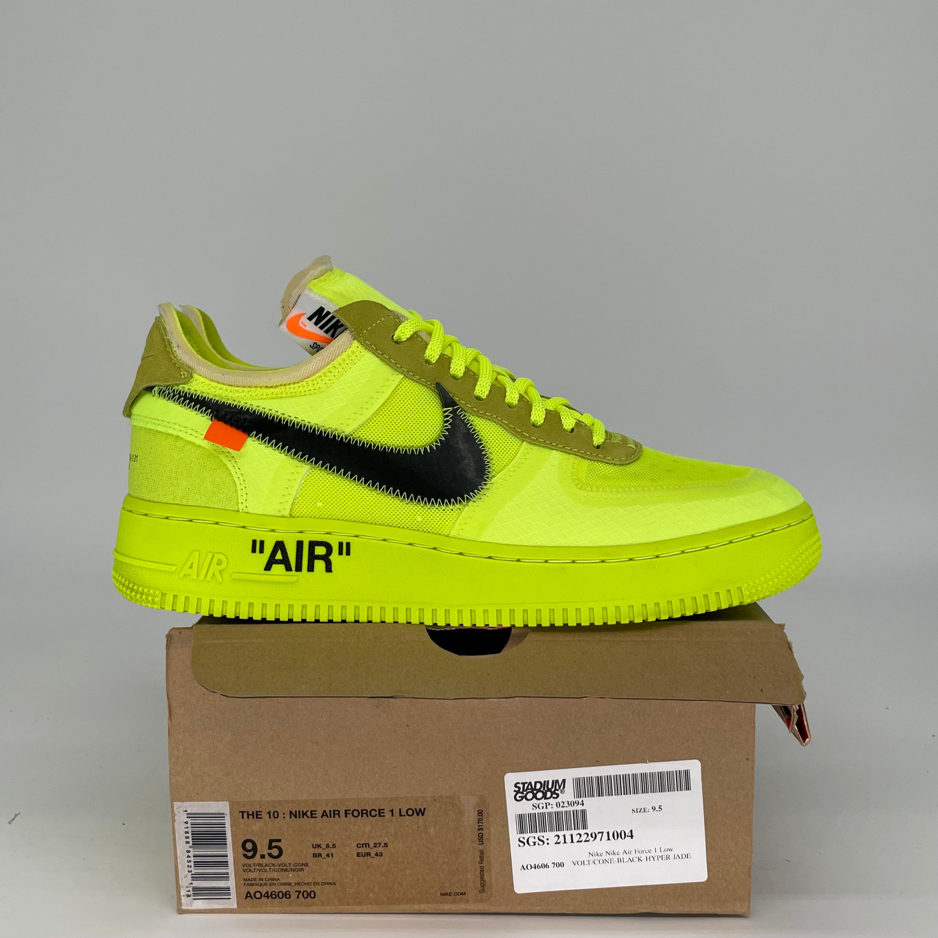 NIKE AF1 LOW OFF WHITE VOLT SIZE 9.5 AO4606-700