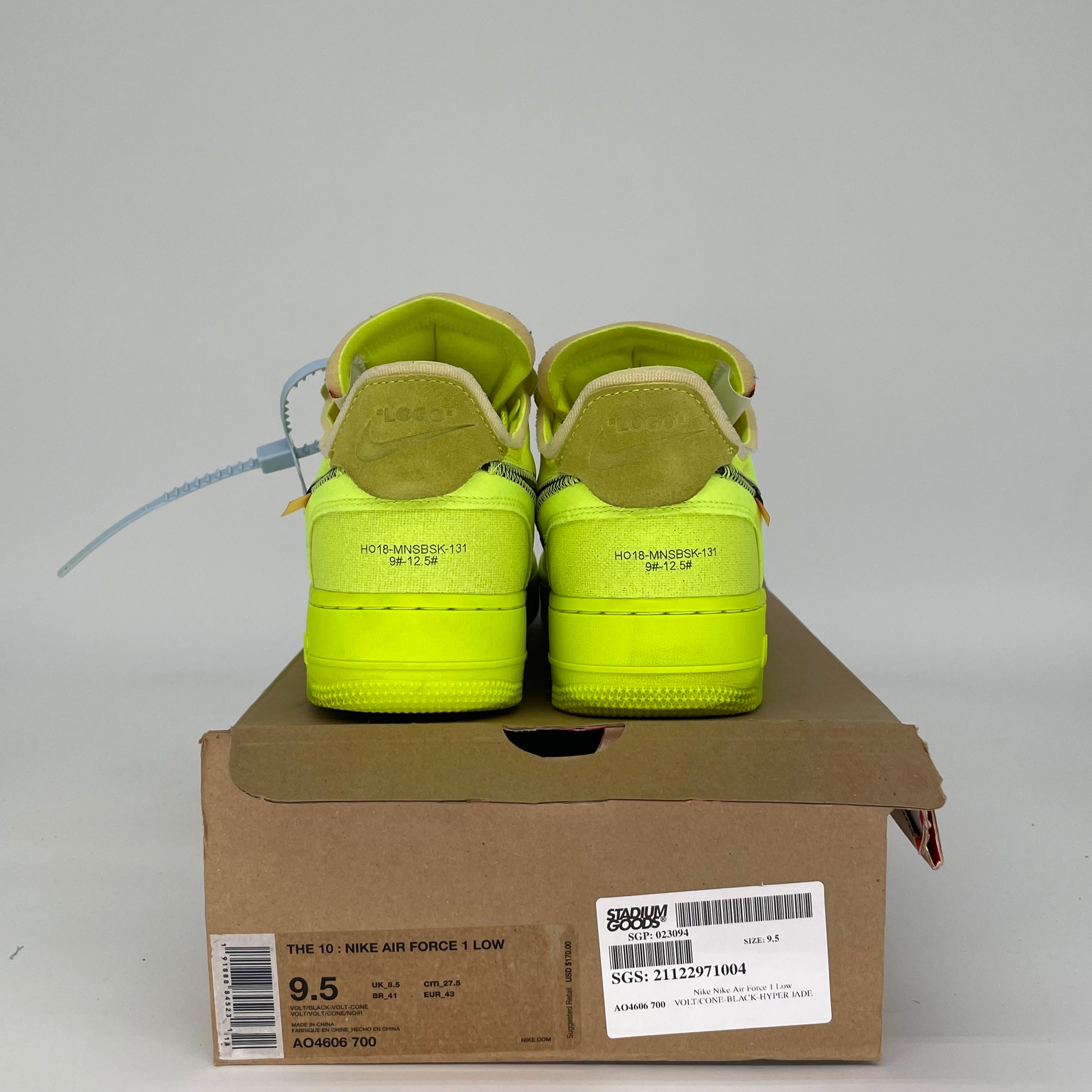 NIKE AF1 LOW OFF WHITE VOLT SIZE 9.5 AO4606-700