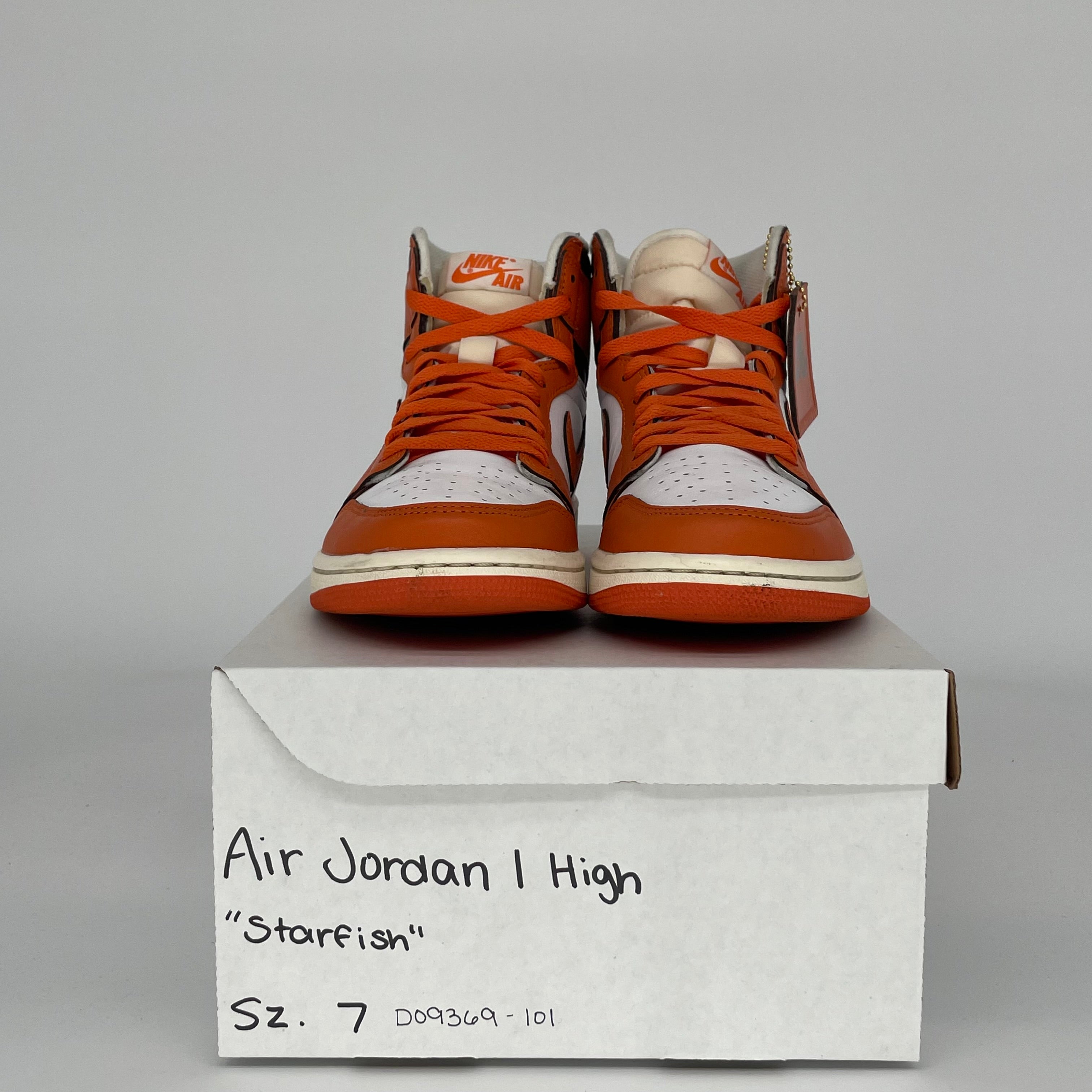 AIR JORDAN 1 STARFISH W SIZE 7/8.5W DO9369-101