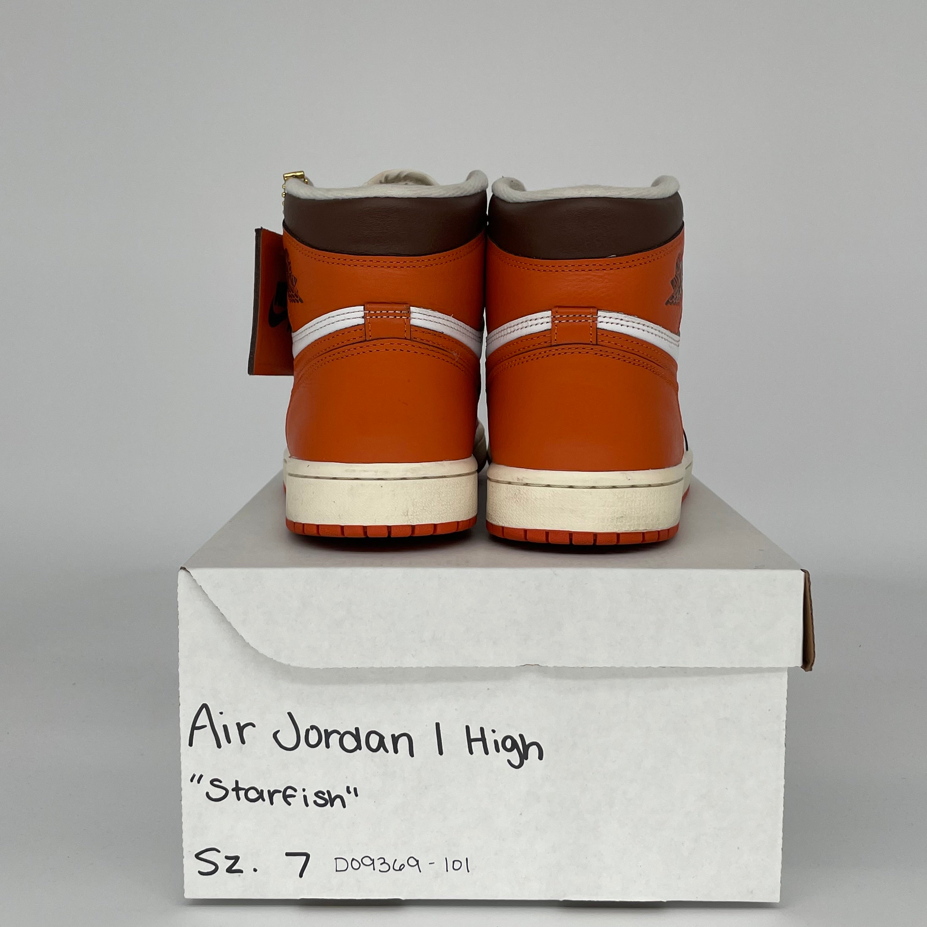 AIR JORDAN 1 STARFISH W SIZE 7/8.5W DO9369-101