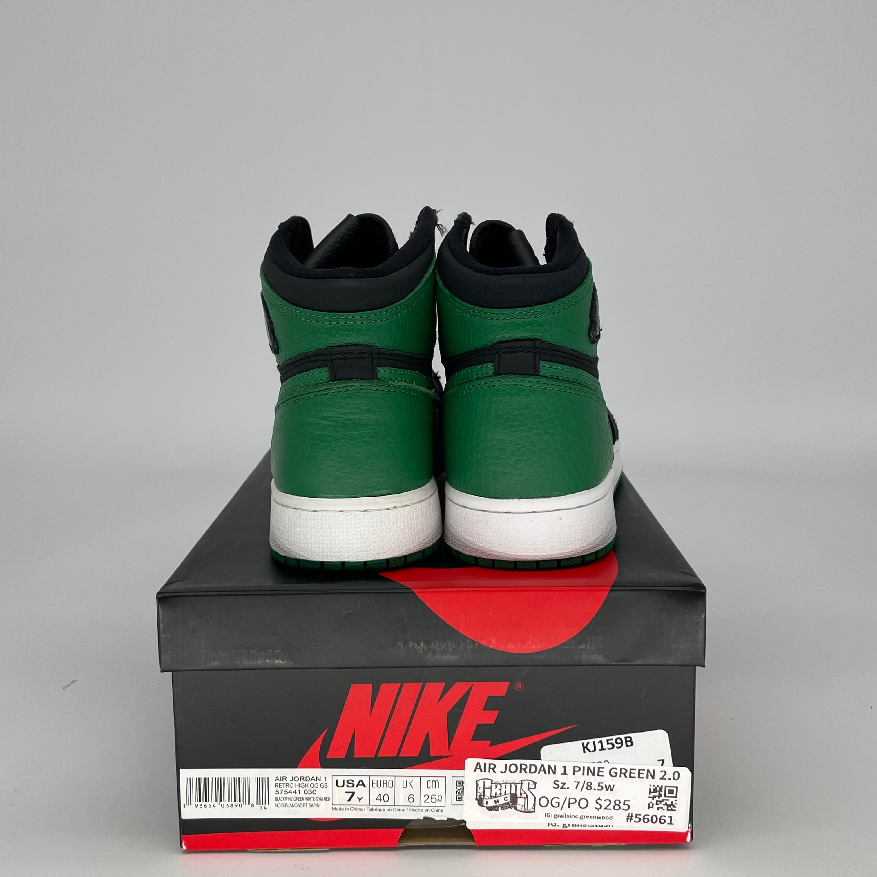 AIR JORDAN 1 PINE GREEN BLACK SIZE 7Y 575441-030