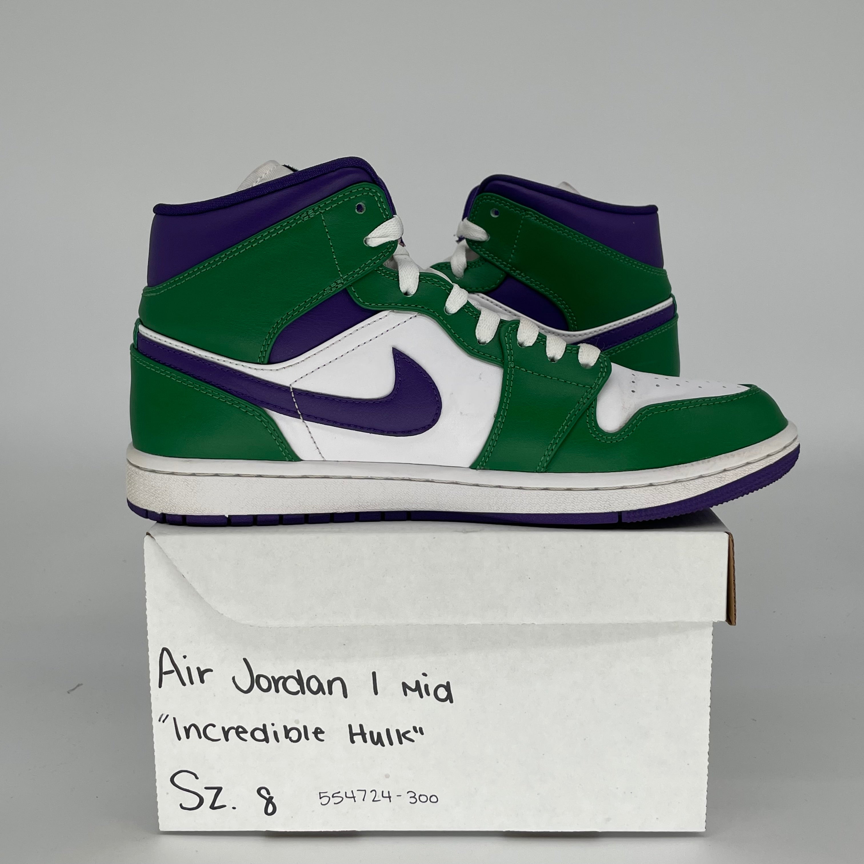 AIR JORDAN 1 MID INCREDIBLE HULK SIZE 8 554724-300