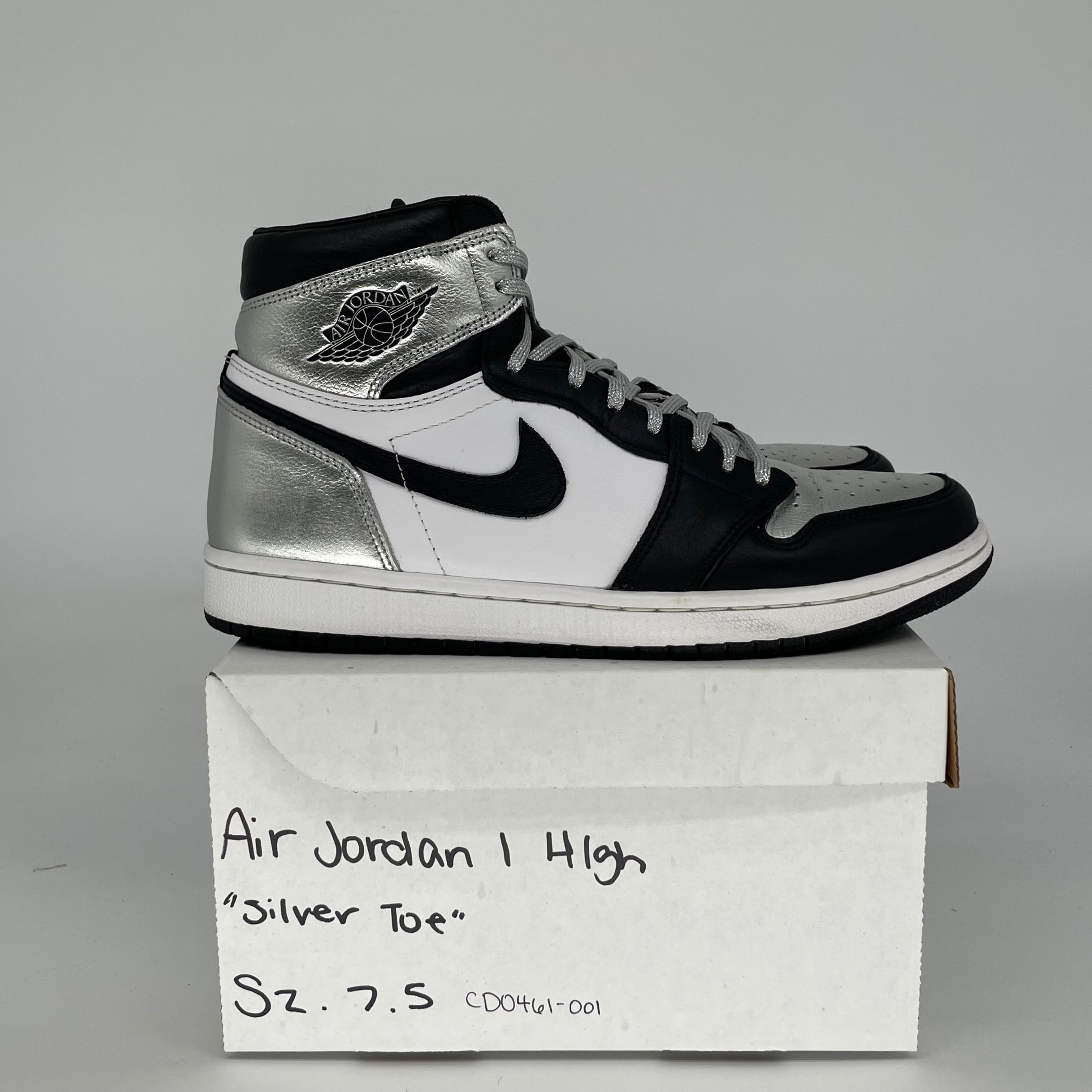 AIR JORDAN 1 SILVER TOE W SIZE 7.5/9W CD4061-001