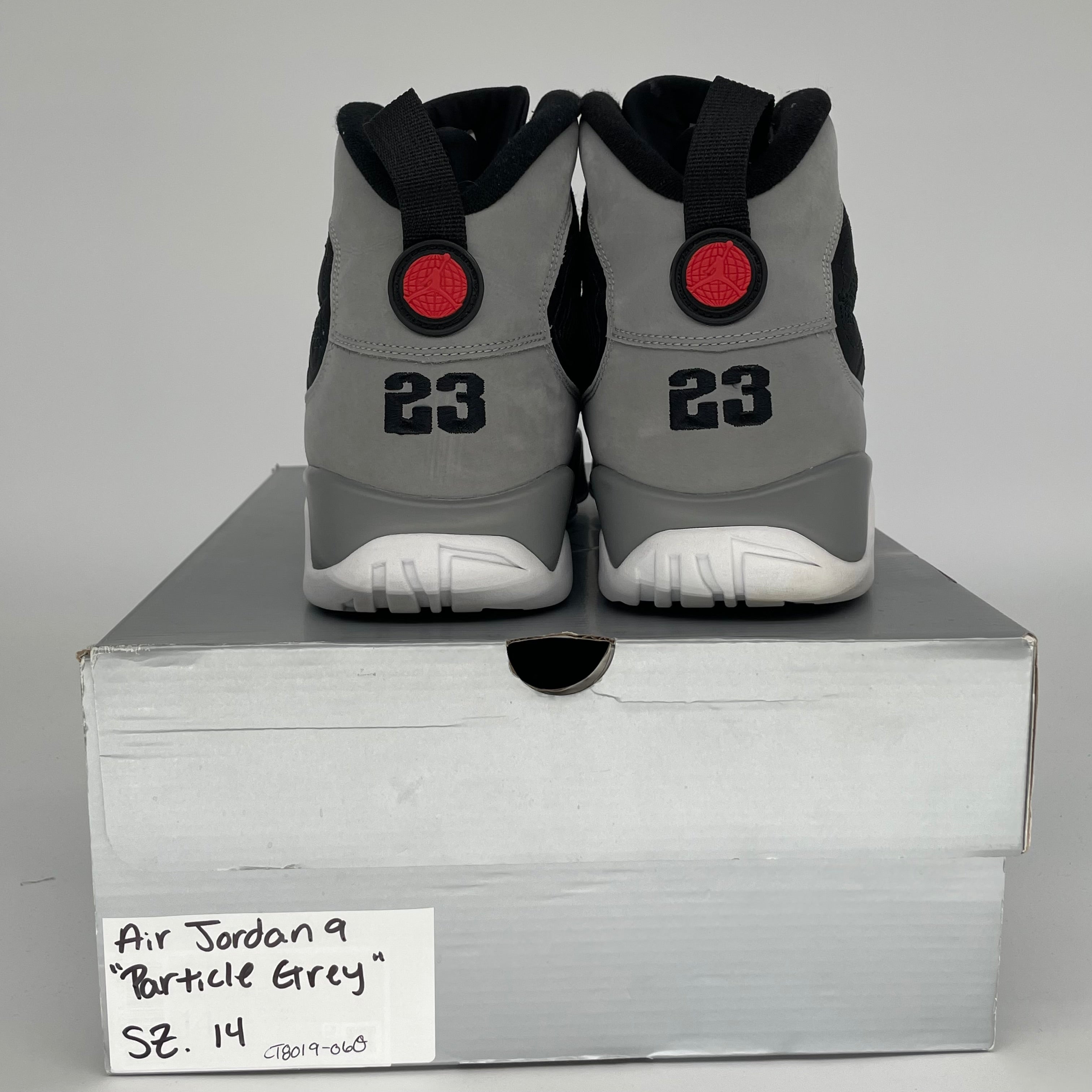 AIR JORDAN 9 PARTICLE GREY SIZE 14 CT8019-060