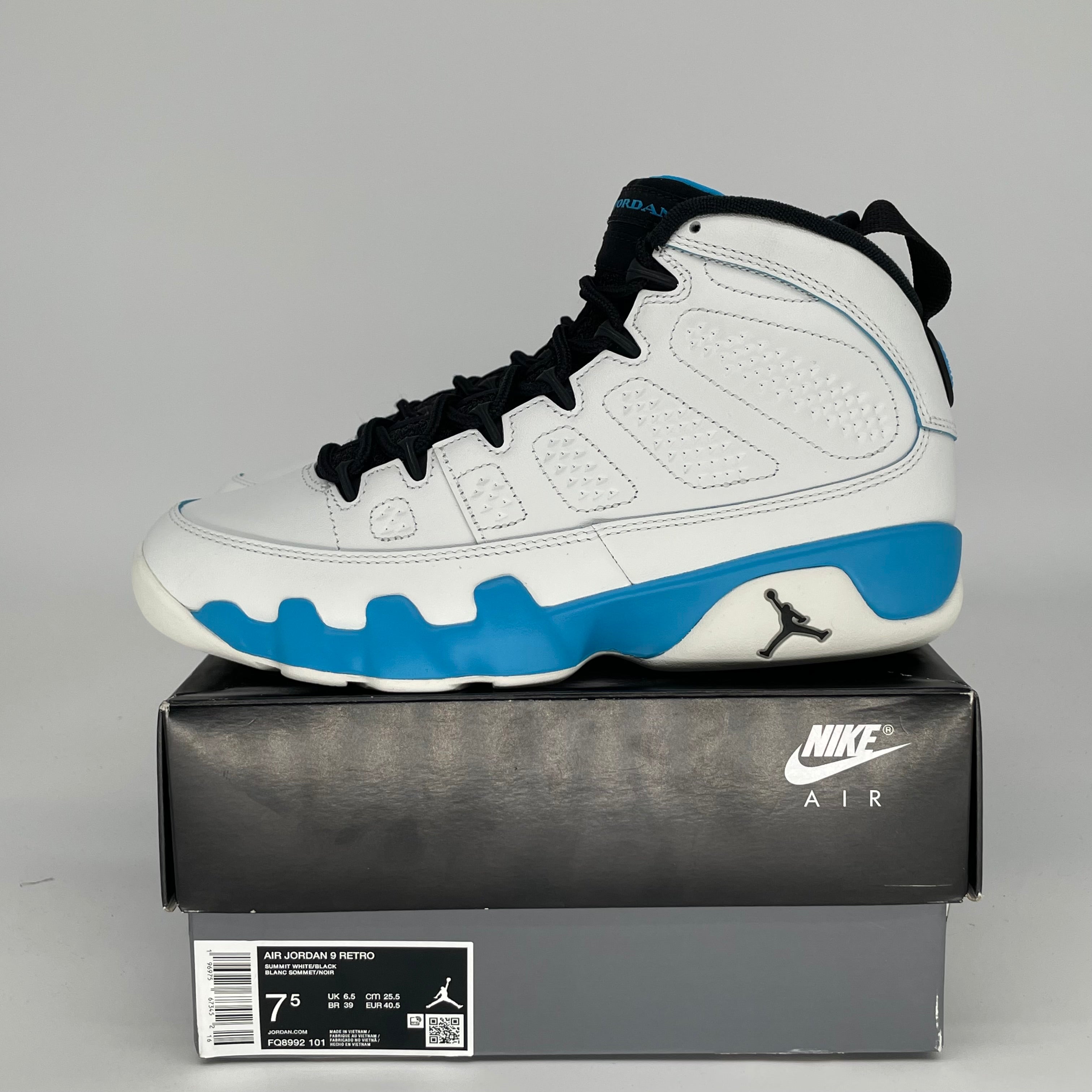 AIR JORDAN 9 POWDER BLUE SIZE 7.5 FQ8992-101