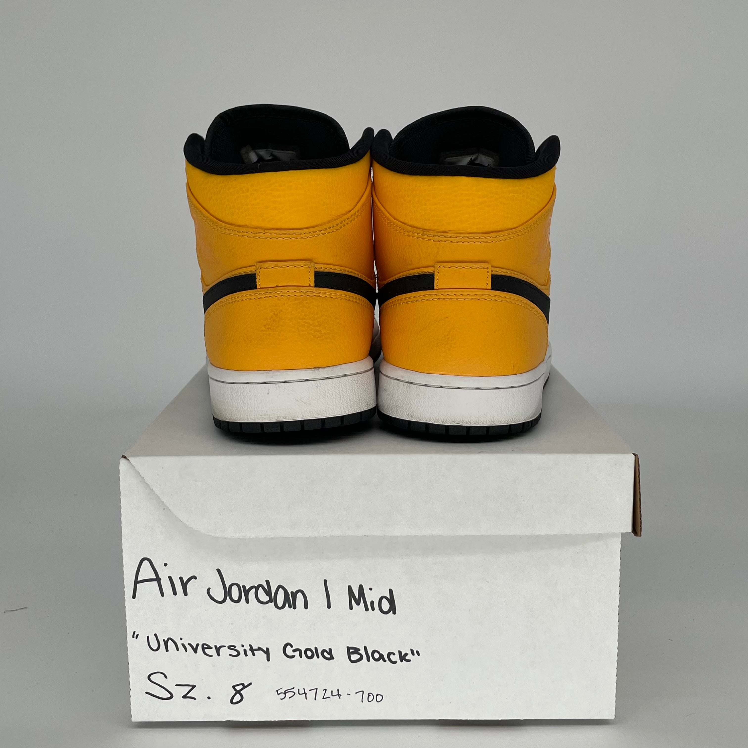 AIR JORDAN 1 MID UNIVERSITY GOLD BLACK SIZE 8/9.5W 554724-700