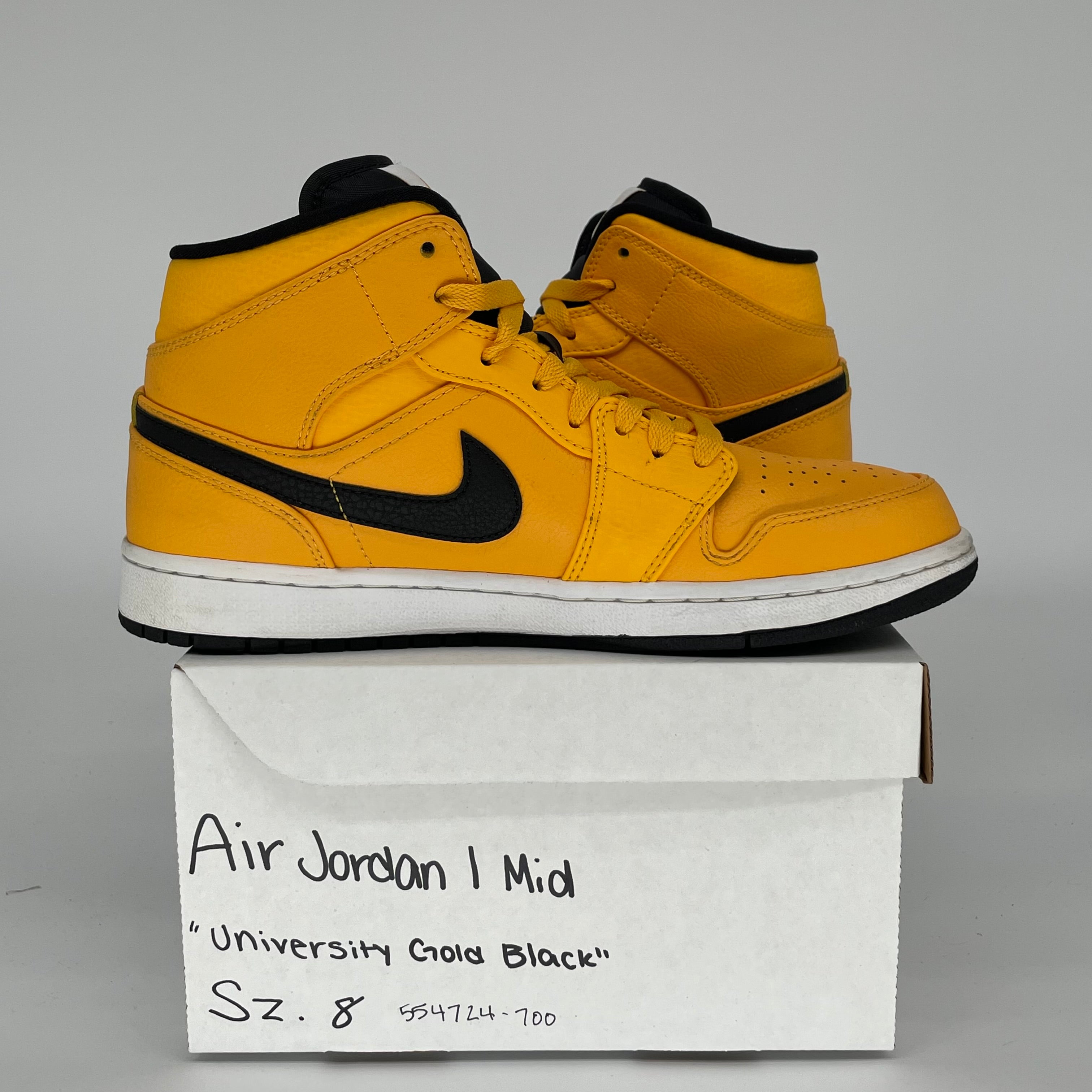 AIR JORDAN 1 MID UNIVERSITY GOLD BLACK SIZE 8/9.5W 554724-700