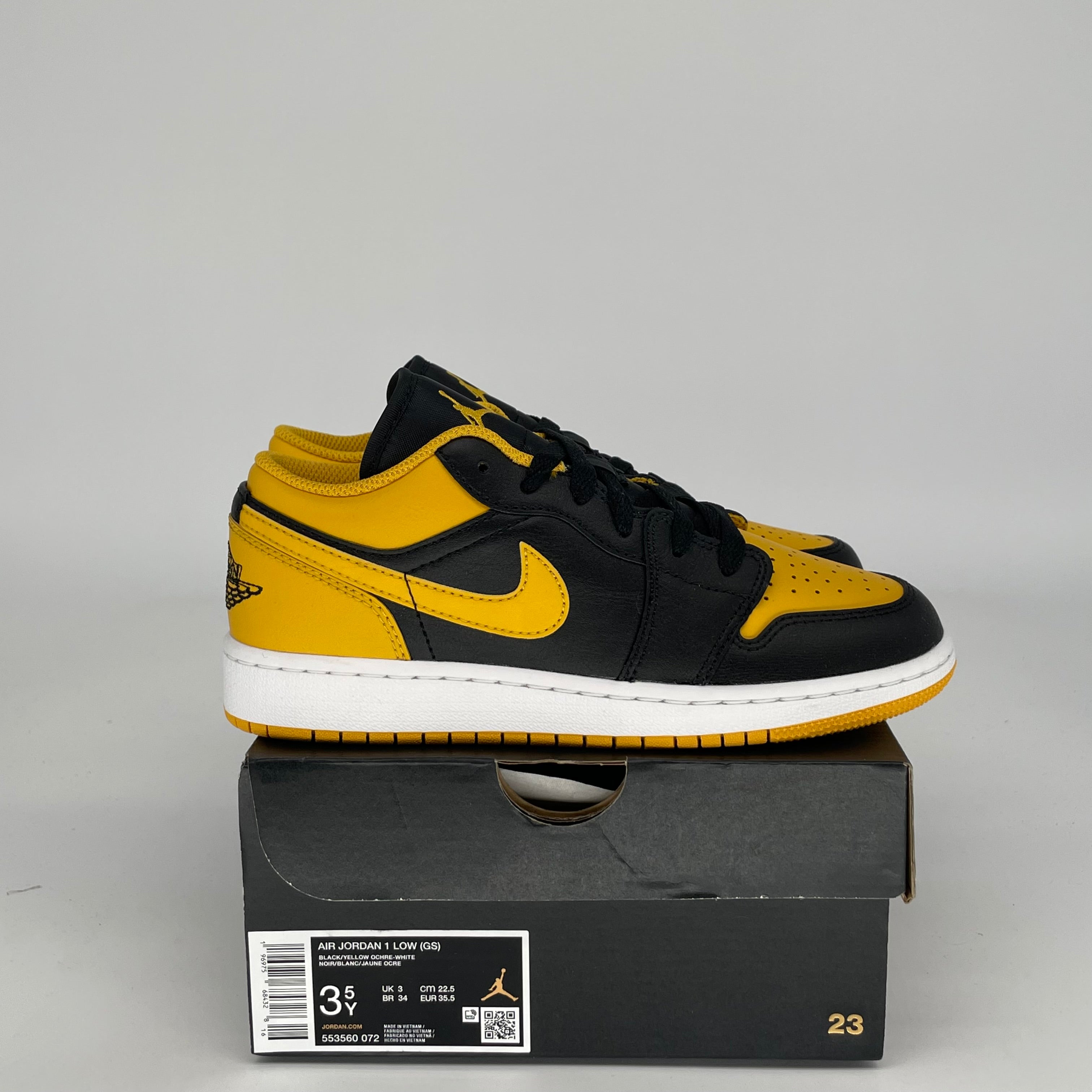 AIR JORDAN 1 LOW YELLOW OCHRE SIZE 3.5 553558-072