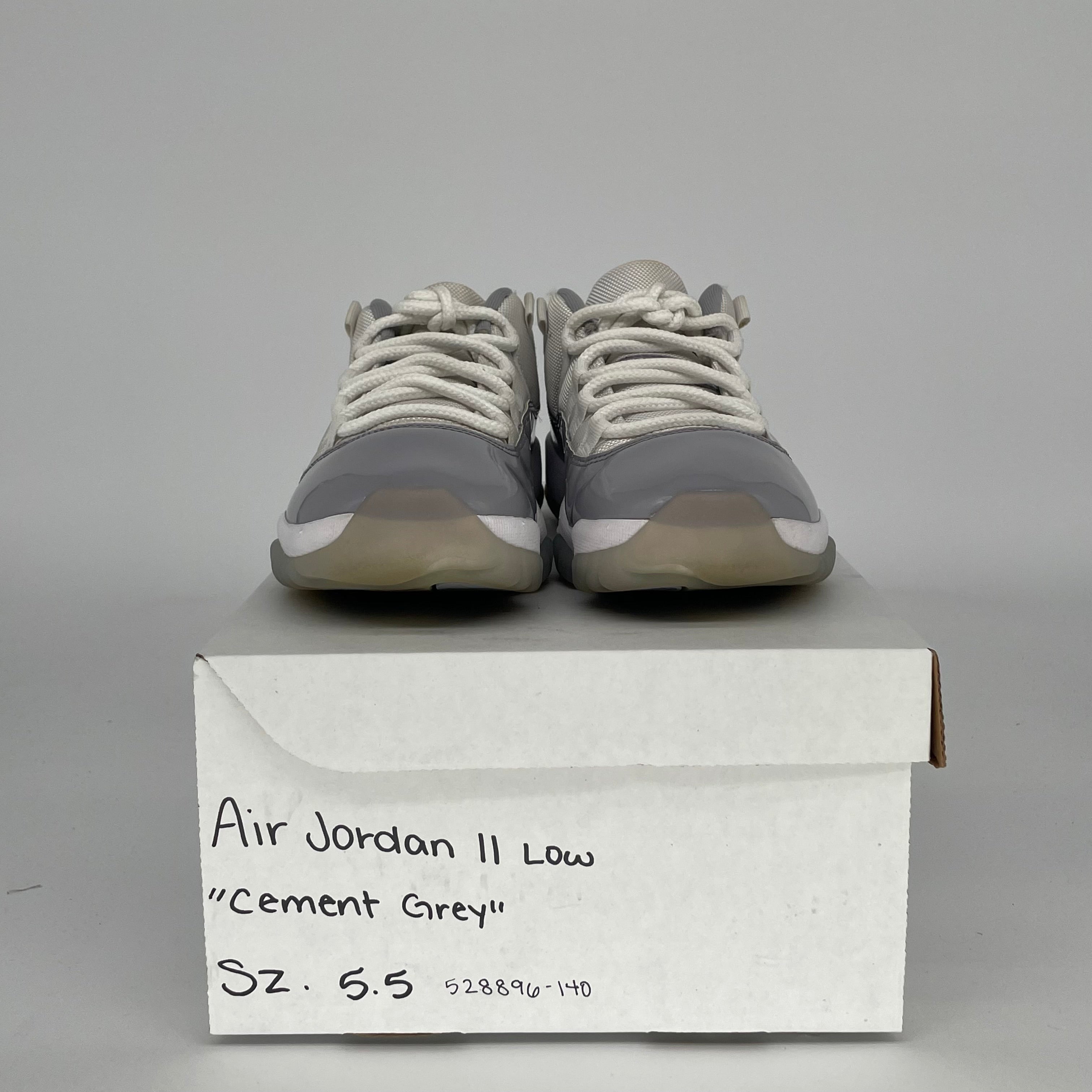 AIR JORDAN 11 LOW CEMENT GREY SIZE 5.5 528896-140