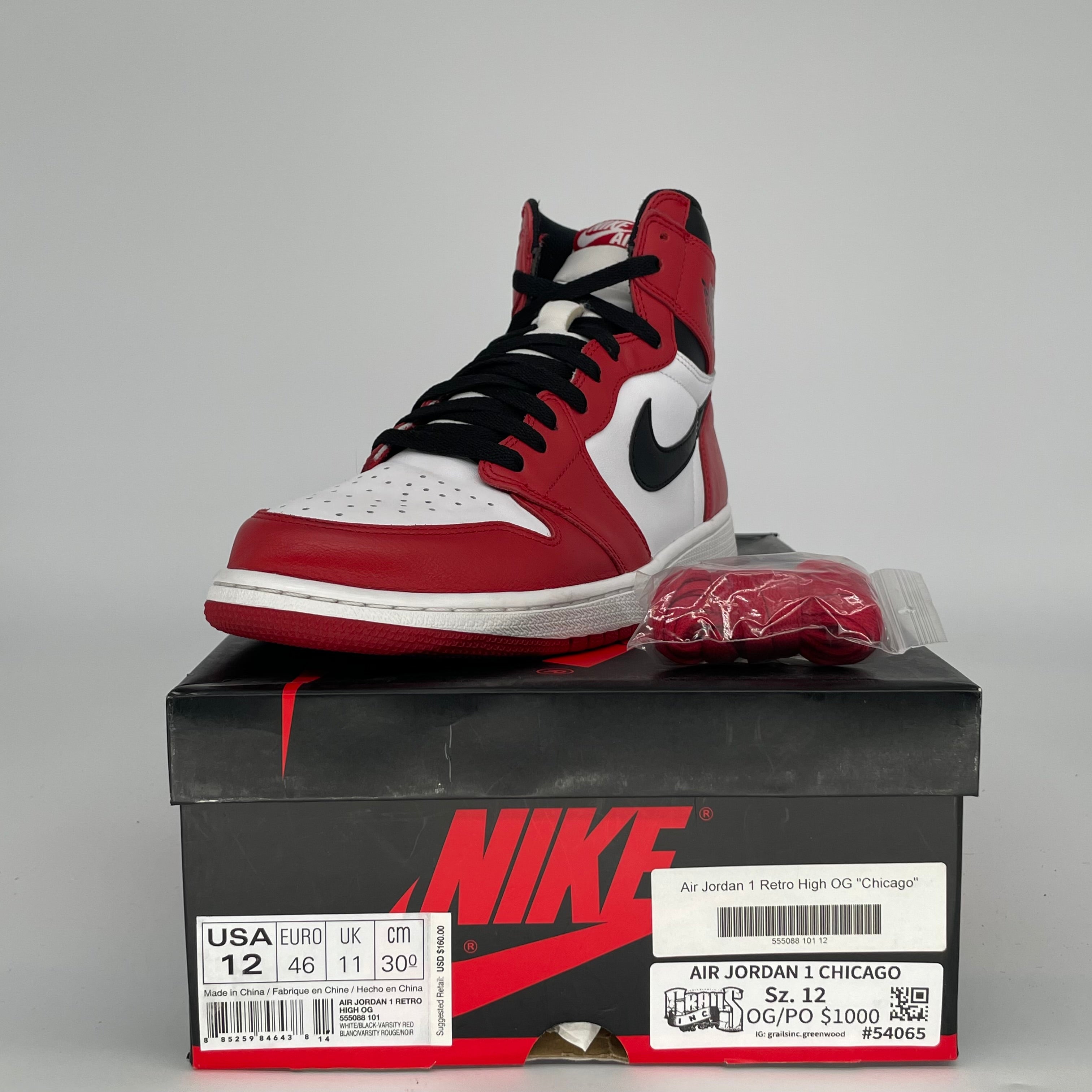 AIR JORDAN 1 CHICAGO (2015) SIZE 12 555088-101