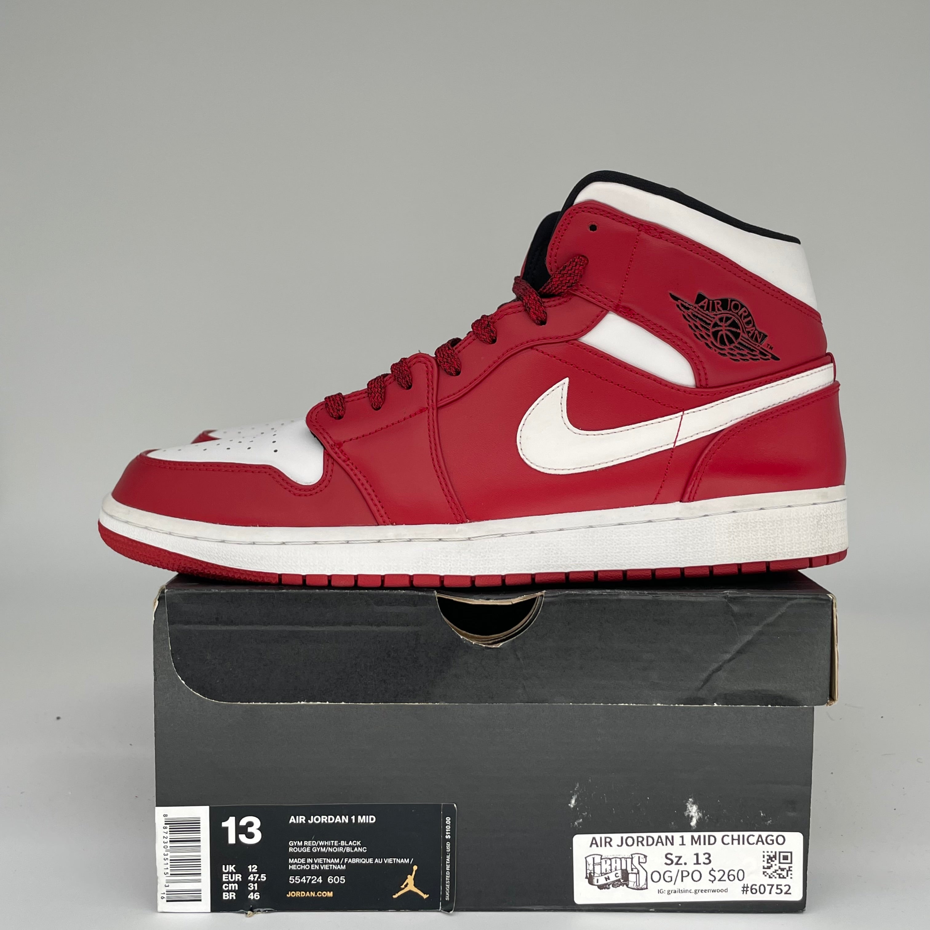 AIR JORDAN 1 MID CHICAGO SIZE 13 554724-605