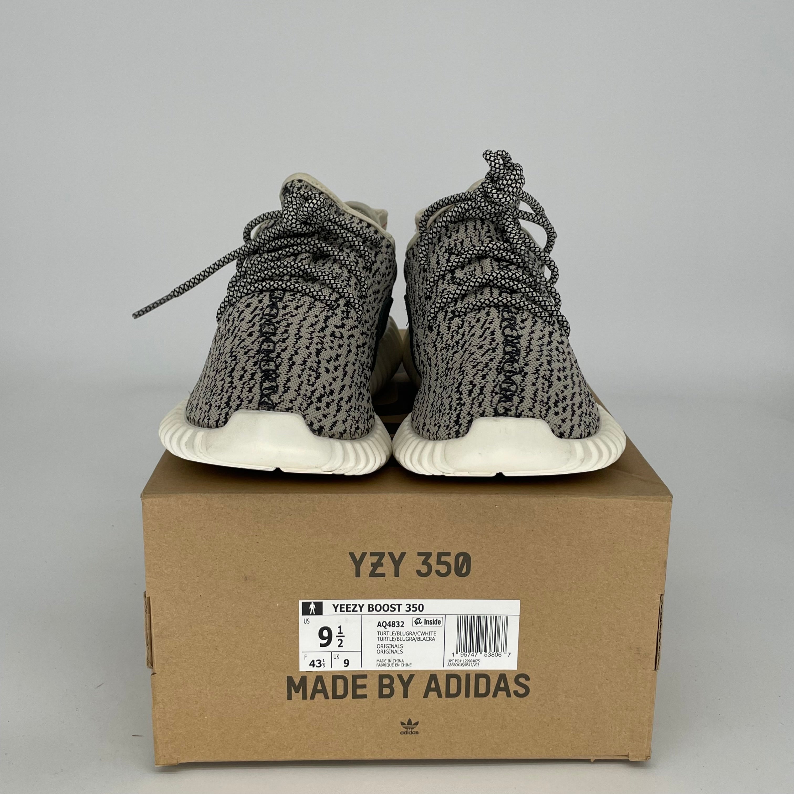 ADIDAS YEEYZ 350 TURTLE DOVE SIZE 9.5 AQ4832