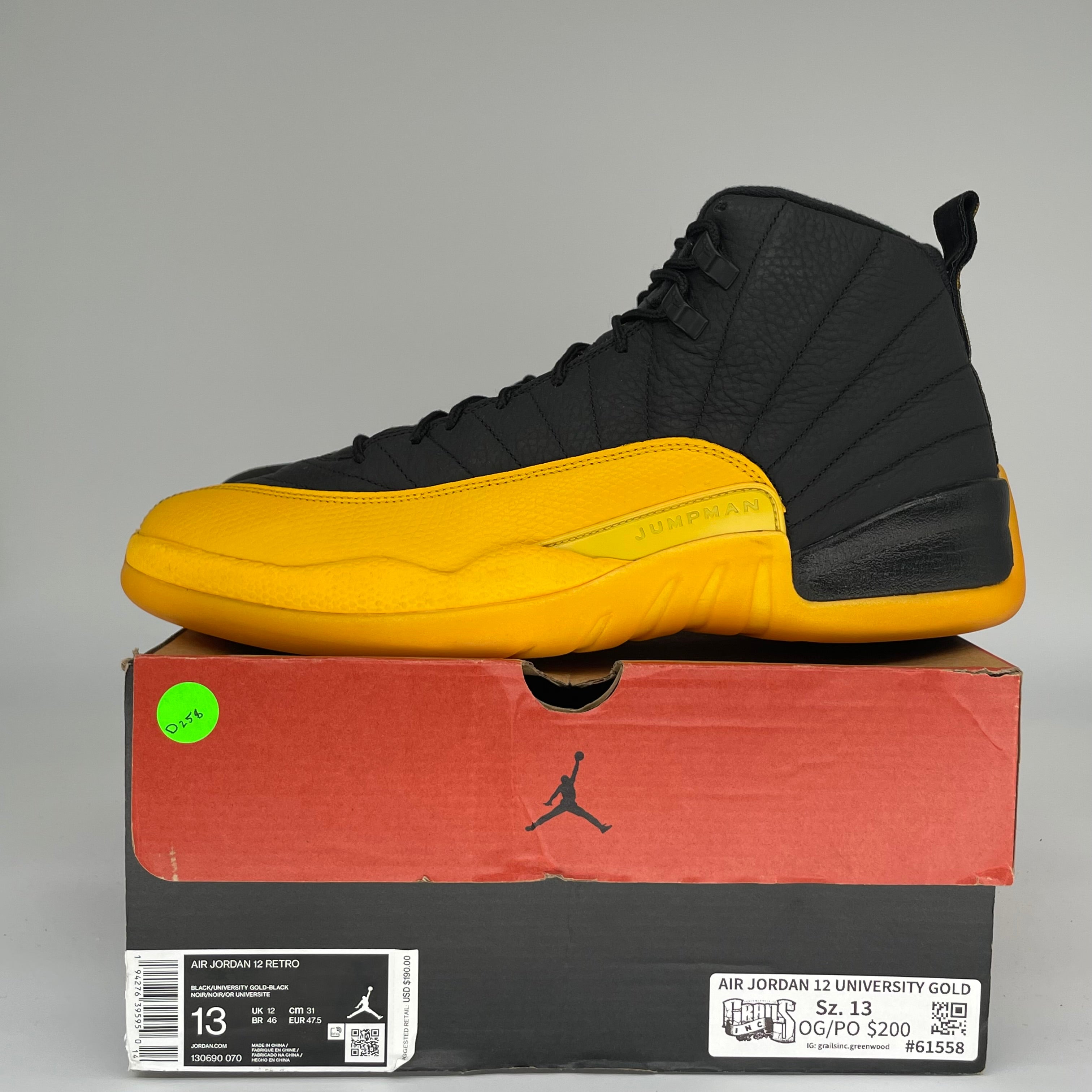 AIR JORDAN 12 UNIVERSITY GOLD SIZE 13 130690-070