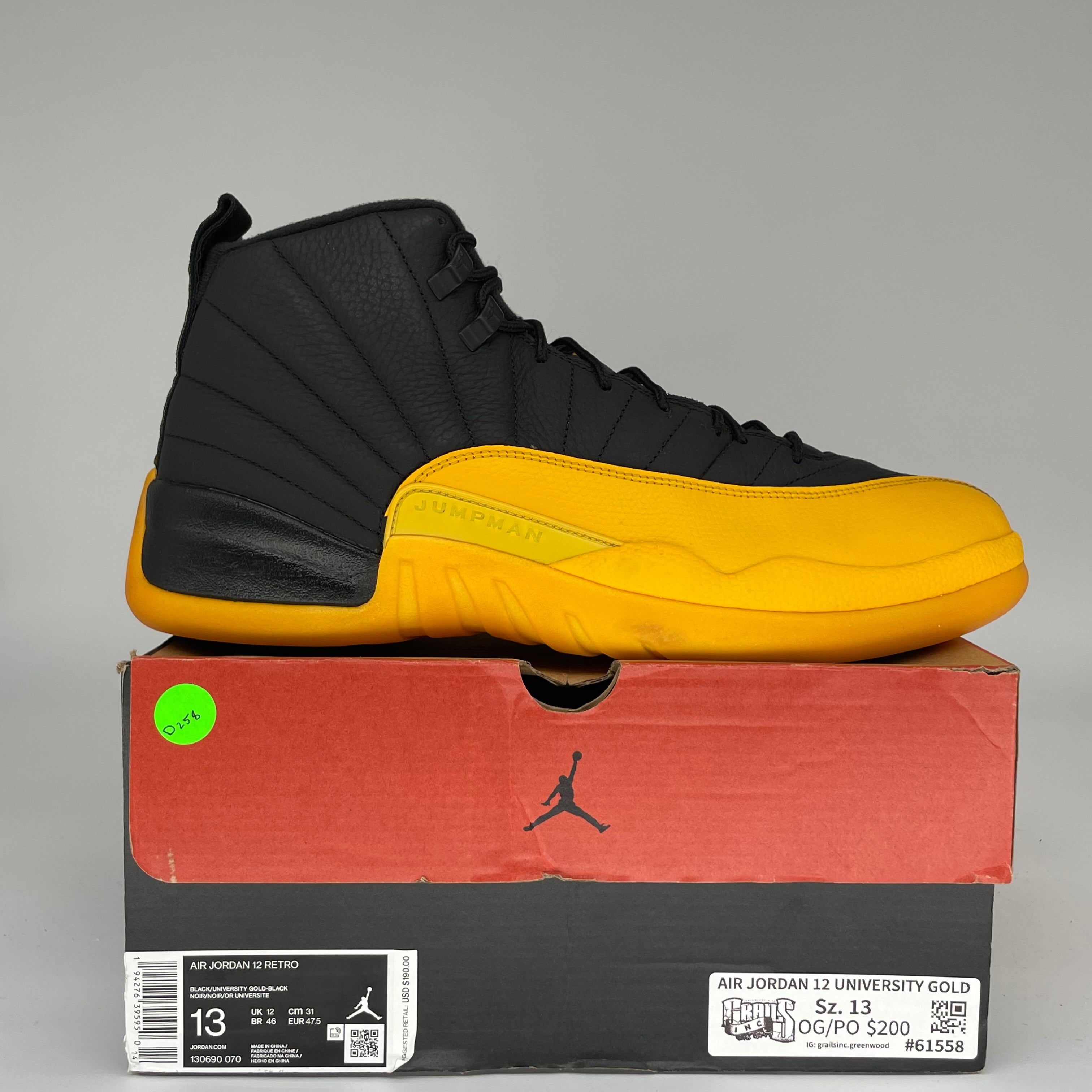 AIR JORDAN 12 UNIVERSITY GOLD SIZE 13 130690-070