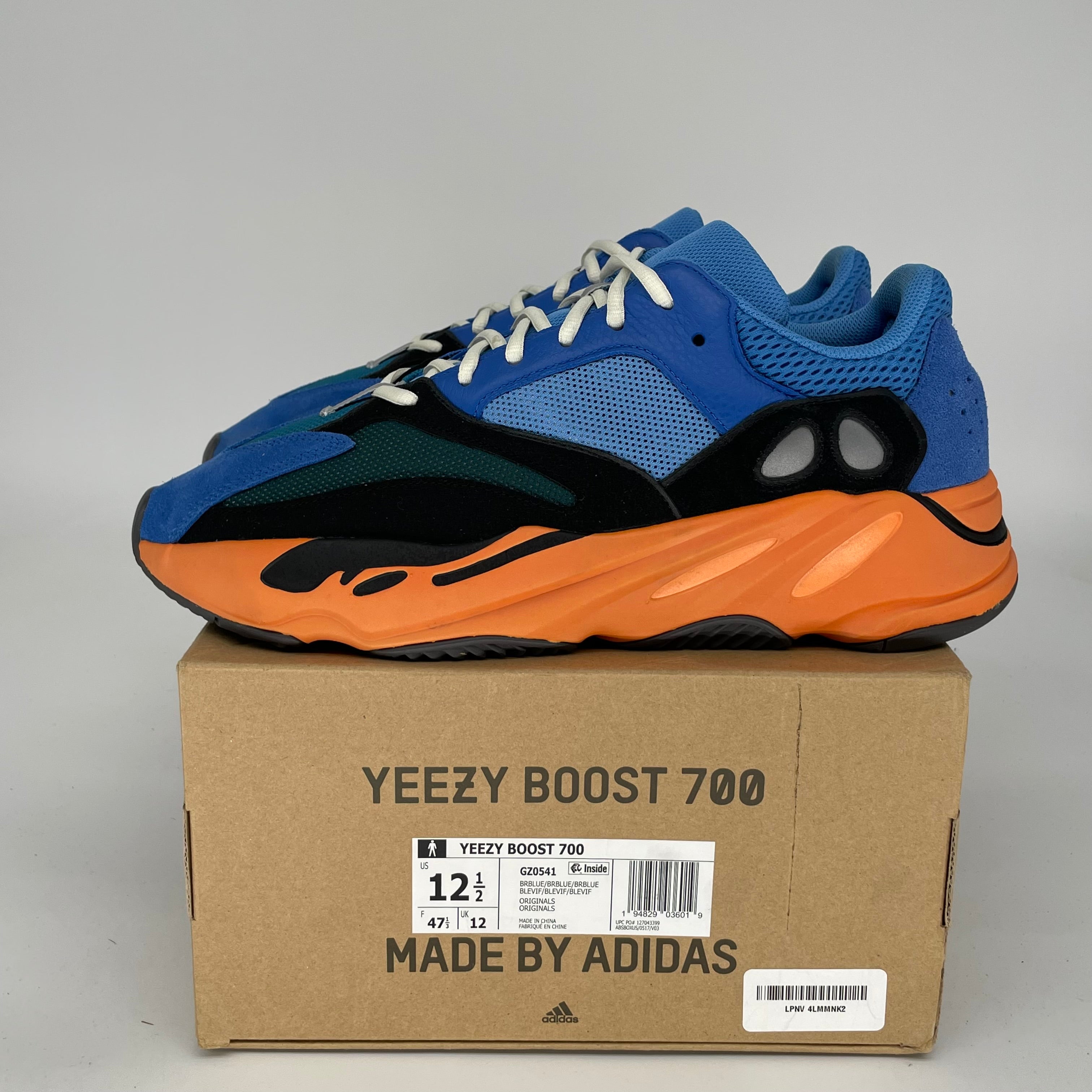 ADIDAS YEEZY 700 BRIGHT BLUE SIZE 12.5 GZ0541