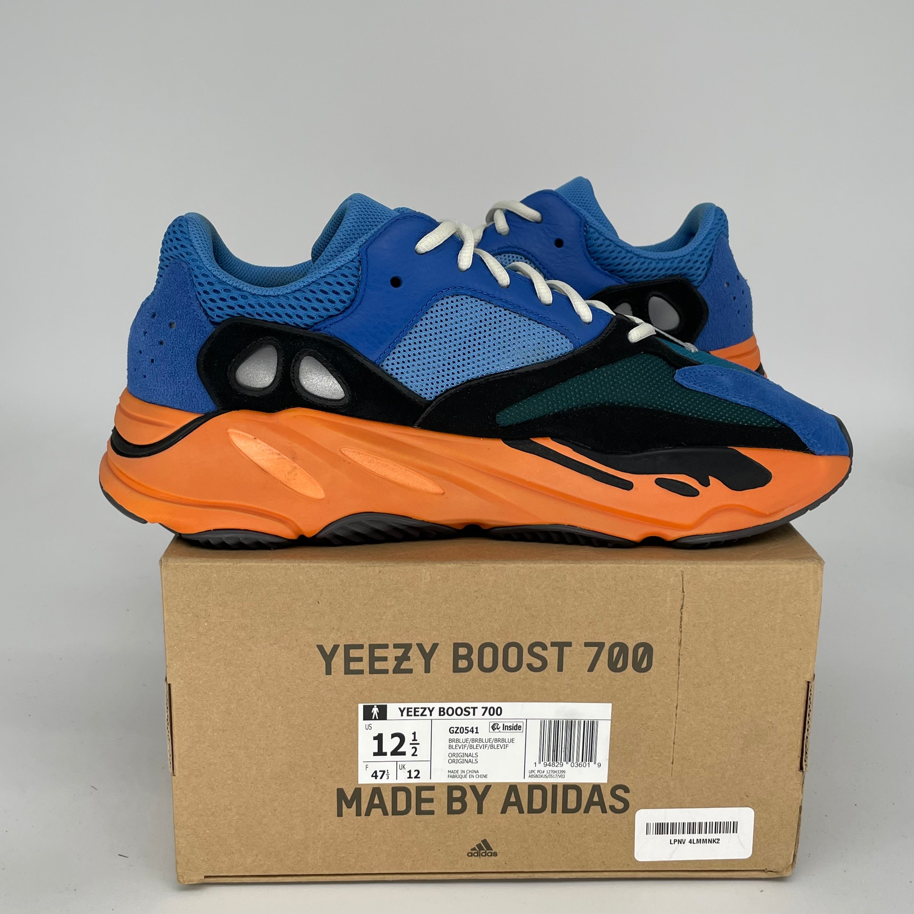 ADIDAS YEEZY 700 BRIGHT BLUE SIZE 12.5 GZ0541