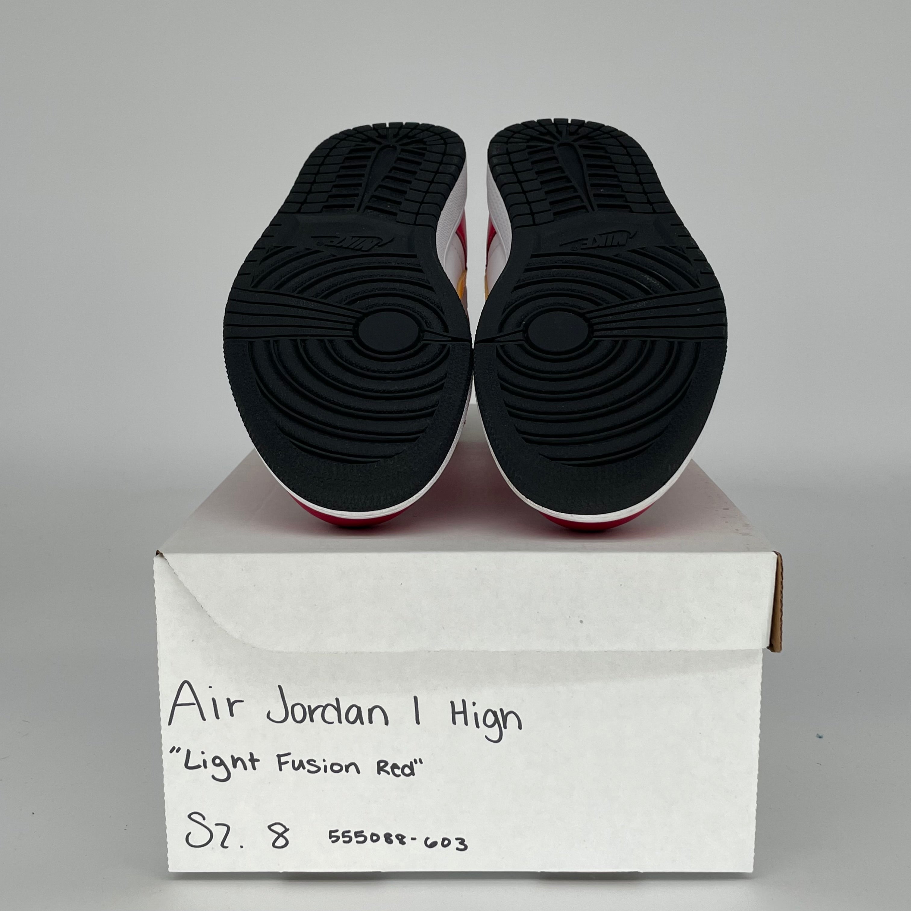 AIR JORDAN 1 LIGHT FUSION RED SIZE 8 555088-603