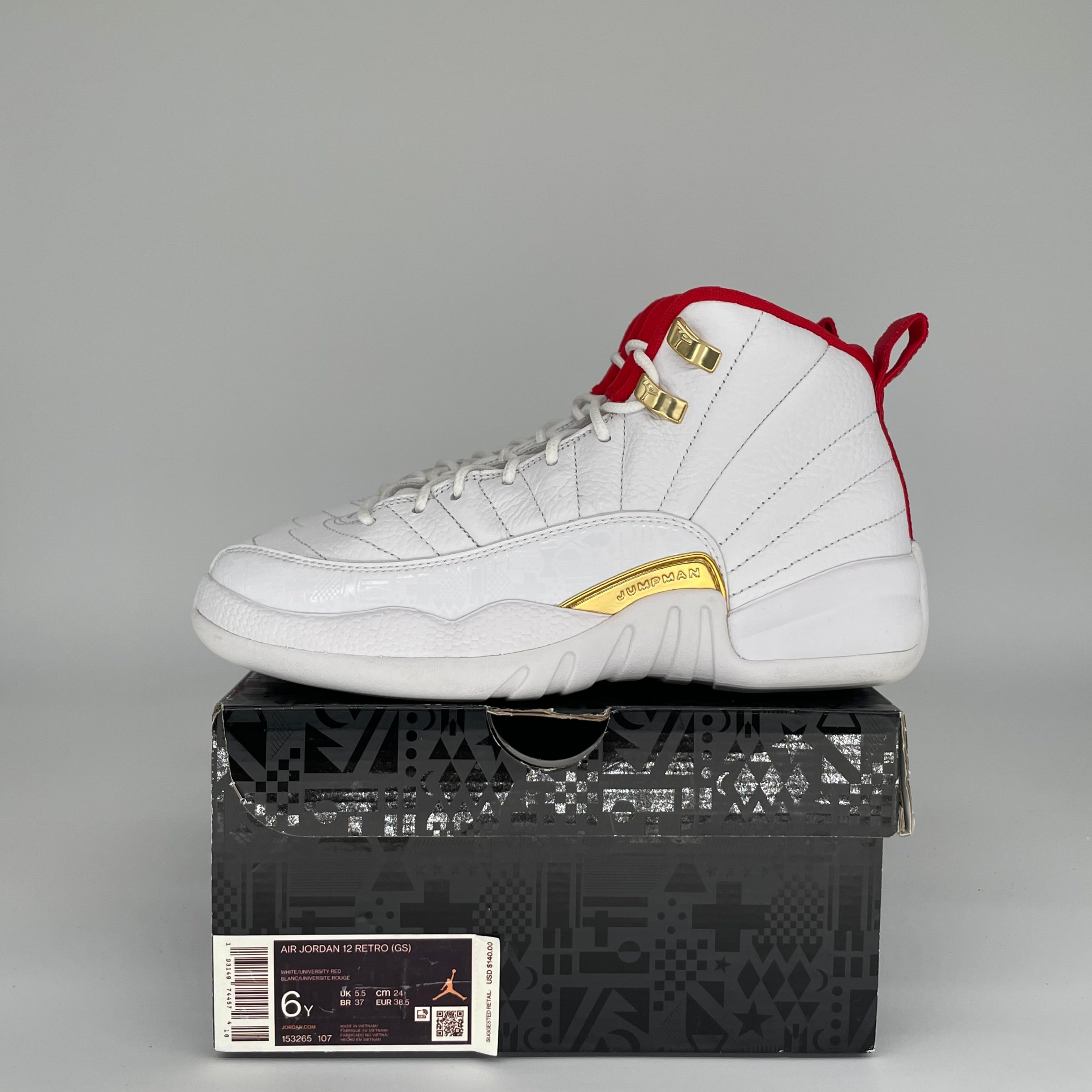 AIR JORDAN 12 FIBA SIZE 6Y 153265-107