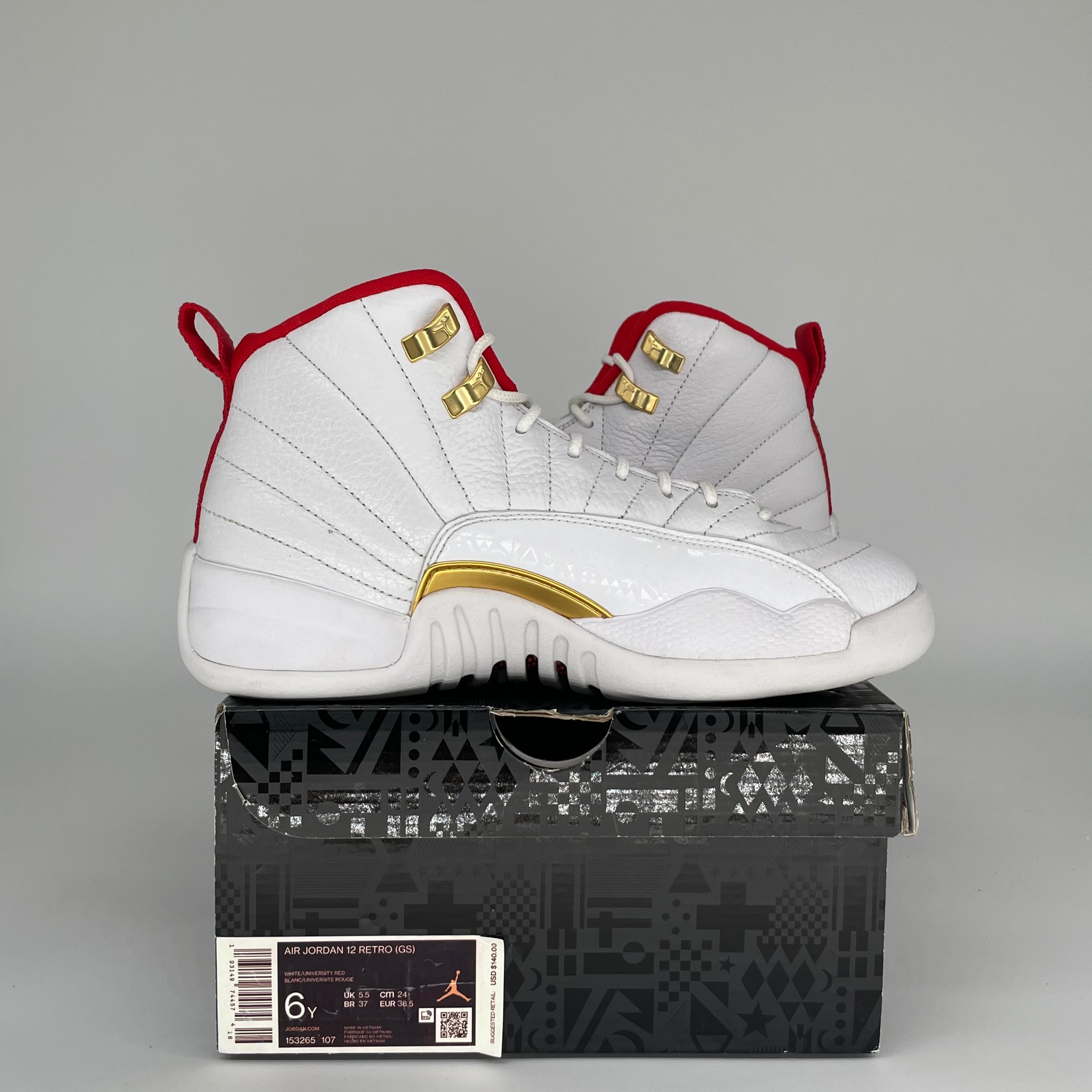 AIR JORDAN 12 FIBA SIZE 6Y 153265-107