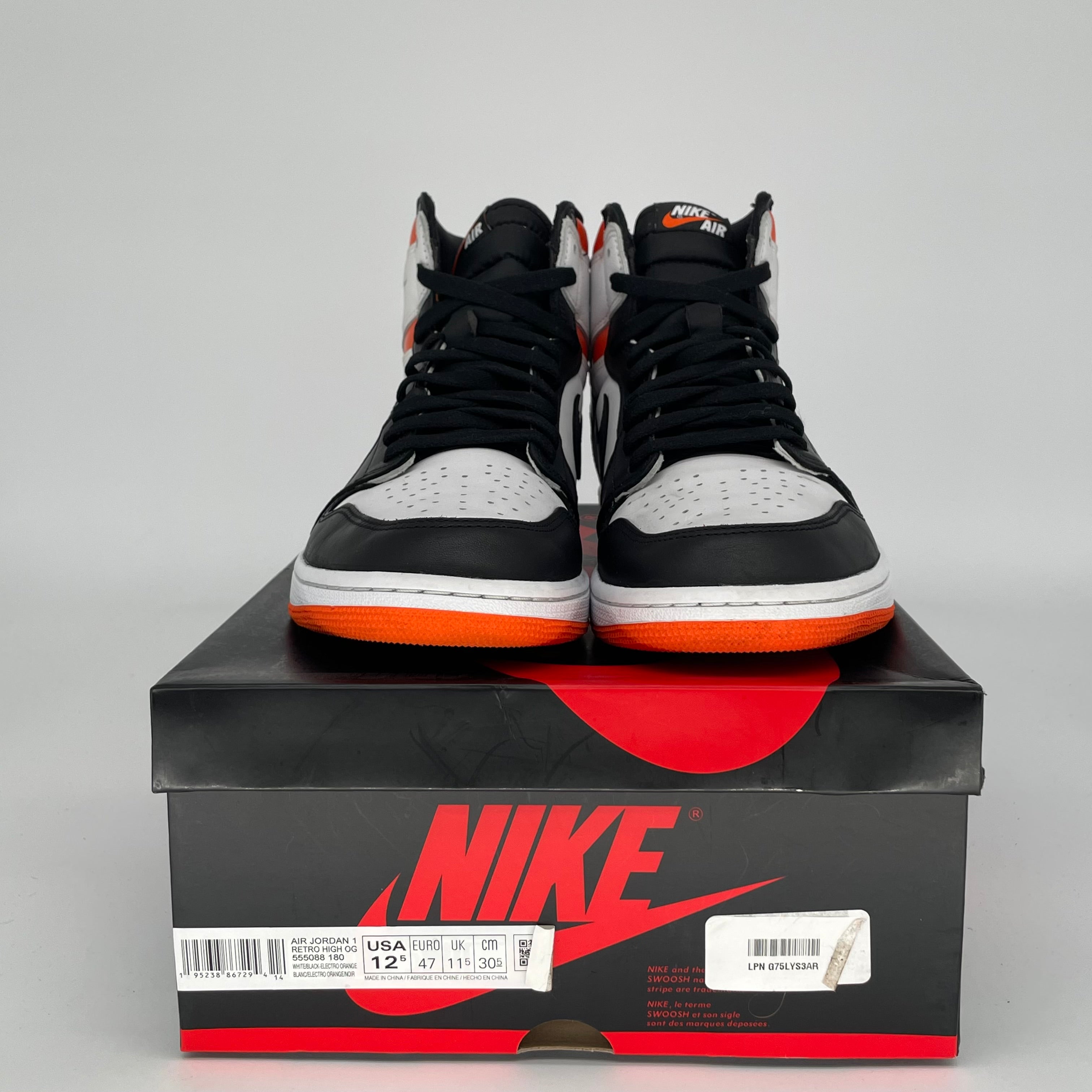 AIR JORDAN 1 ELECTRO ORANGE SIZE 12.5 555088-180