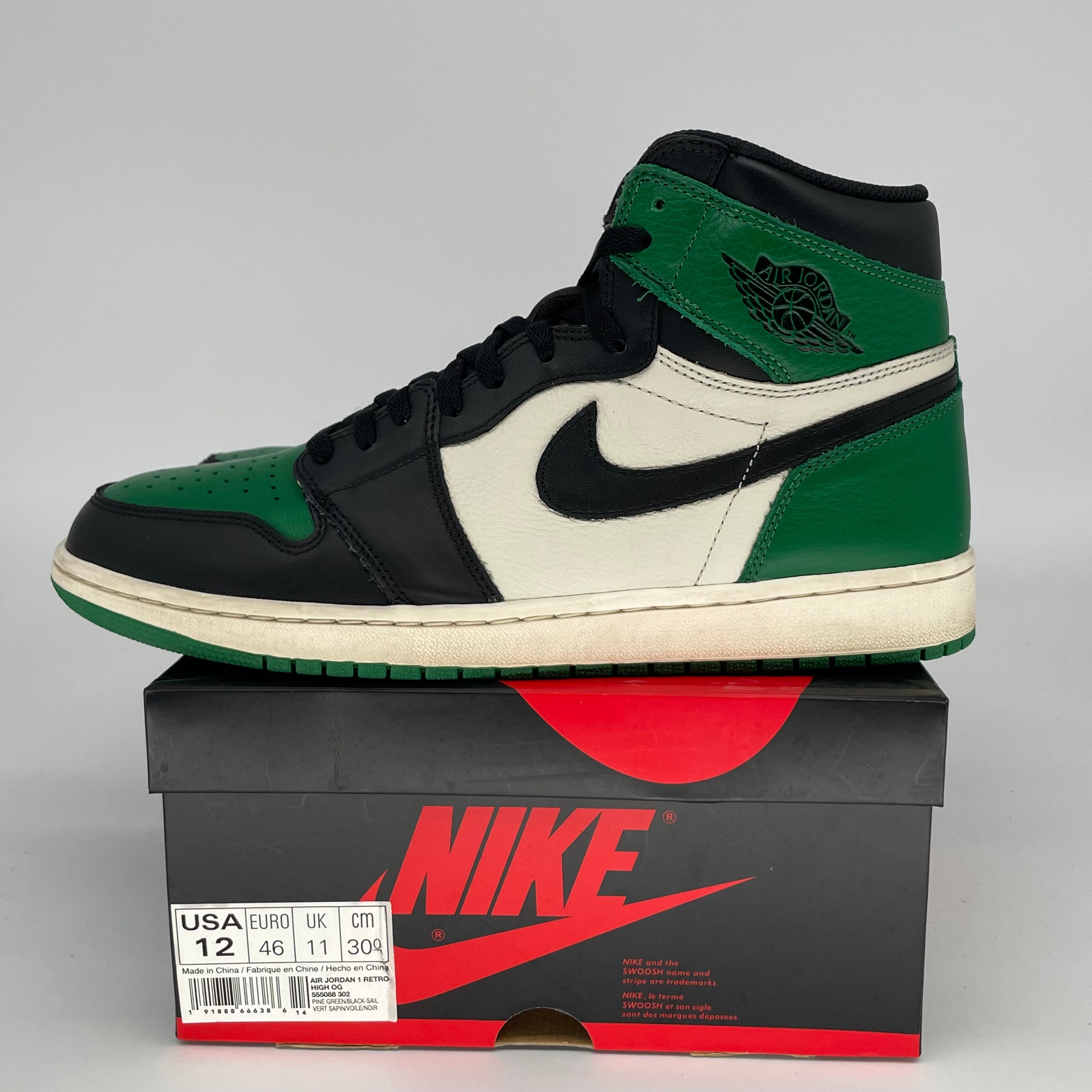 AIR JORDAN 1 PINE GREEN SIZE 12 555088-302