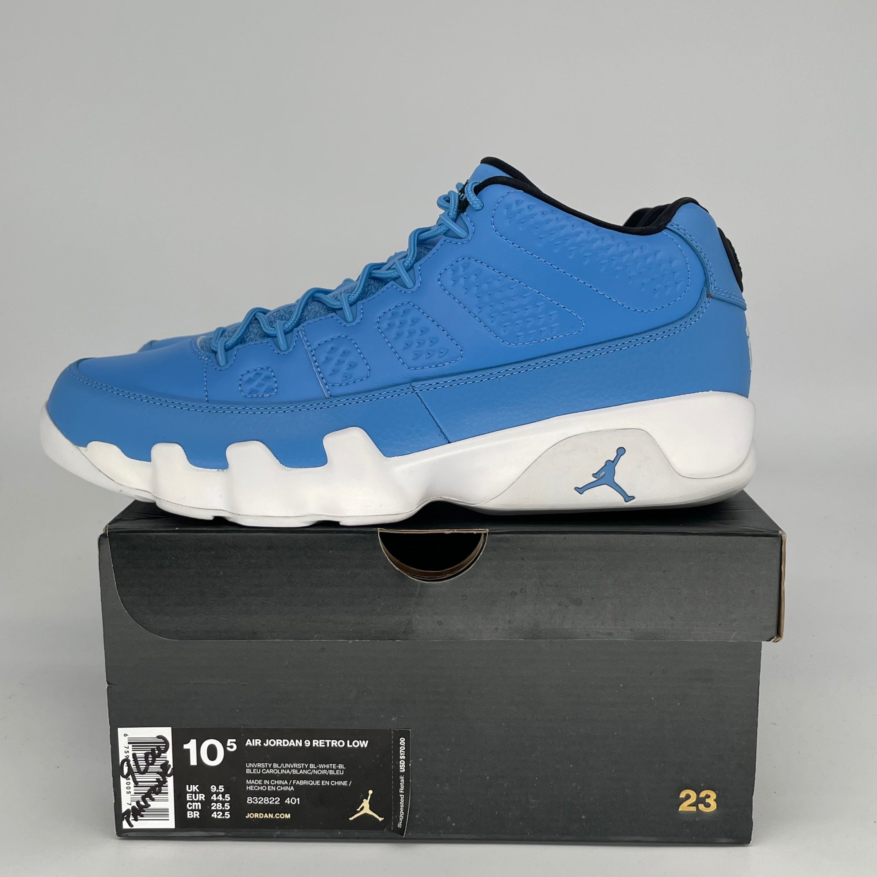 AIR JORDAN 9 LOW PANTONE SIZE 10.5 832822-401