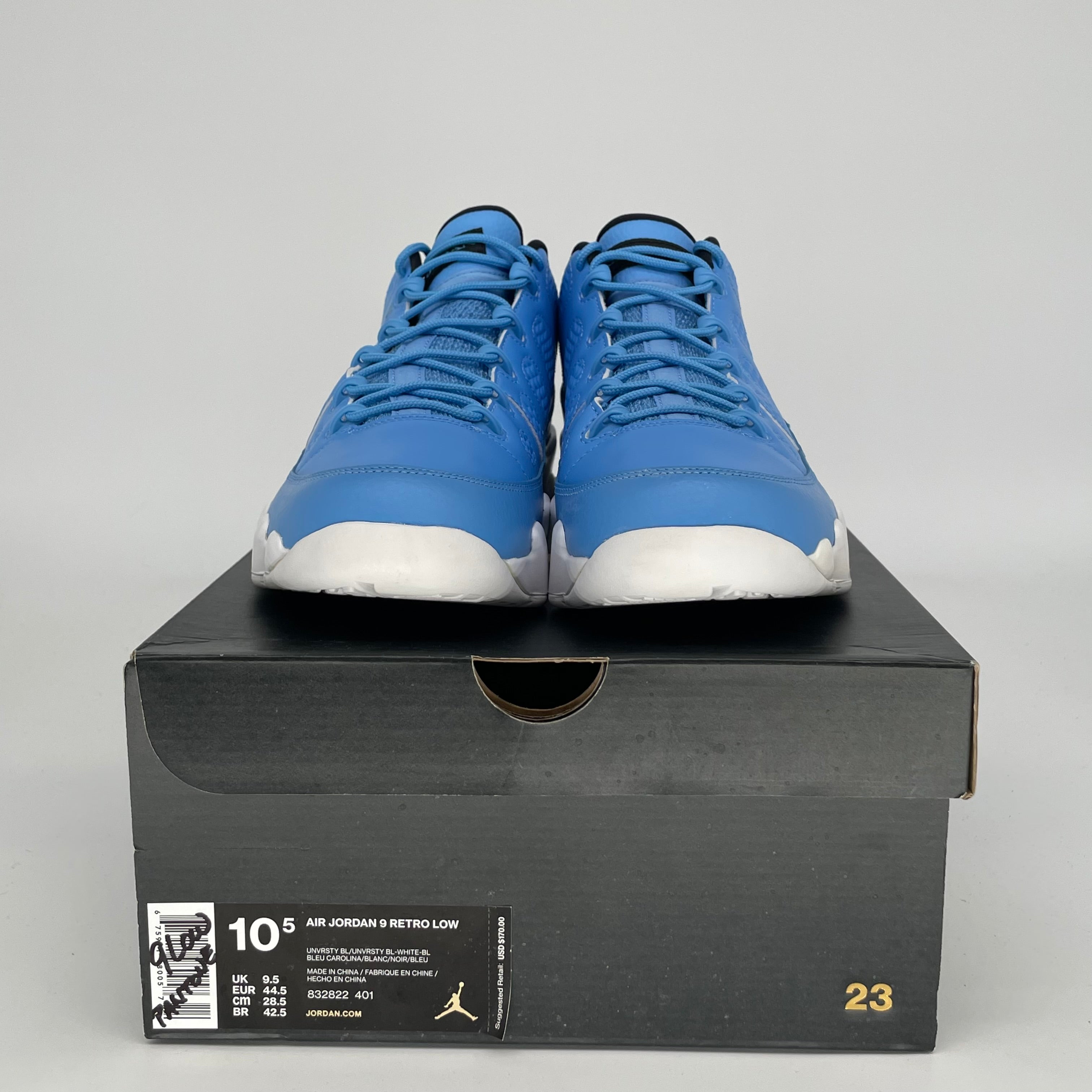 AIR JORDAN 9 LOW PANTONE SIZE 10.5 832822-401