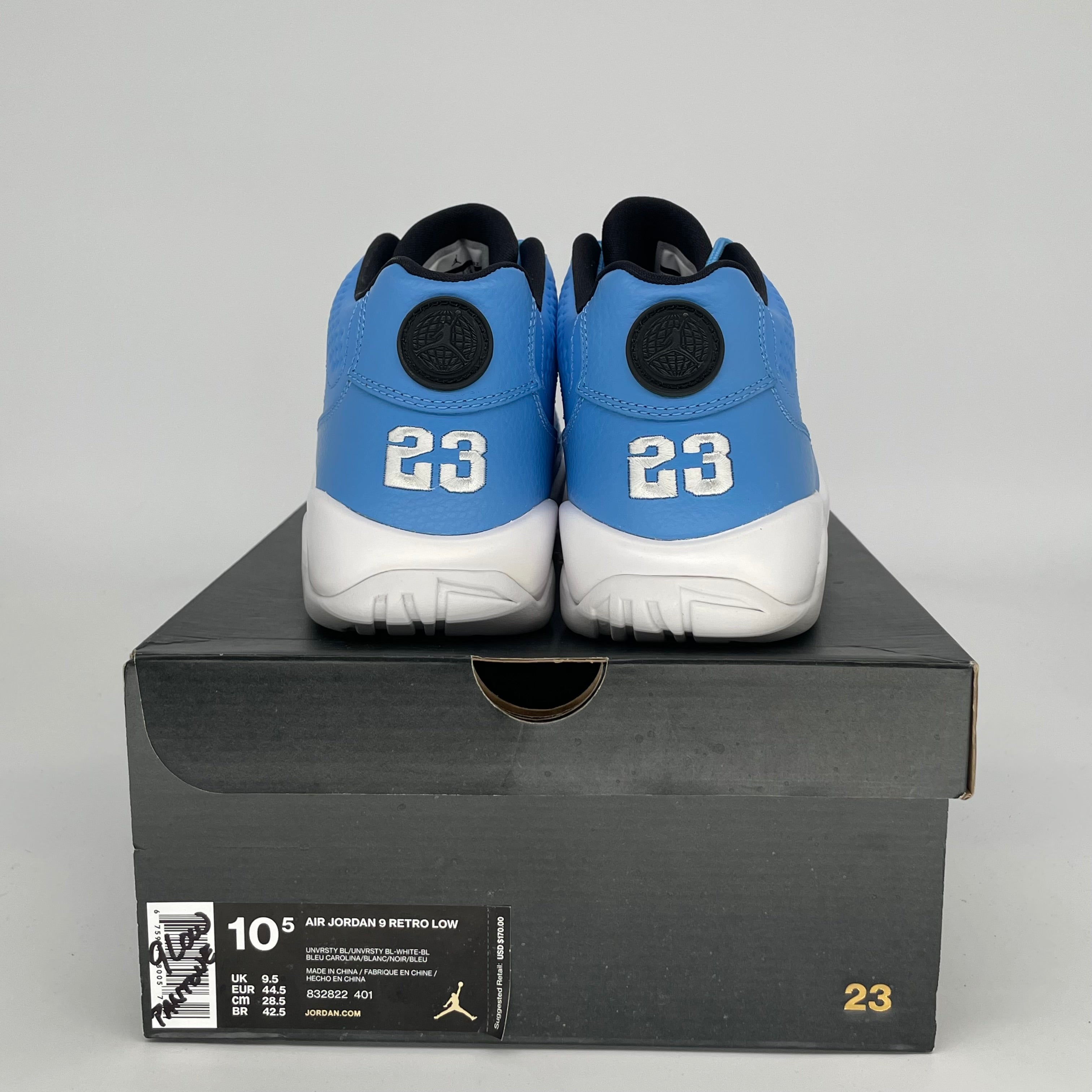 AIR JORDAN 9 LOW PANTONE SIZE 10.5 832822-401