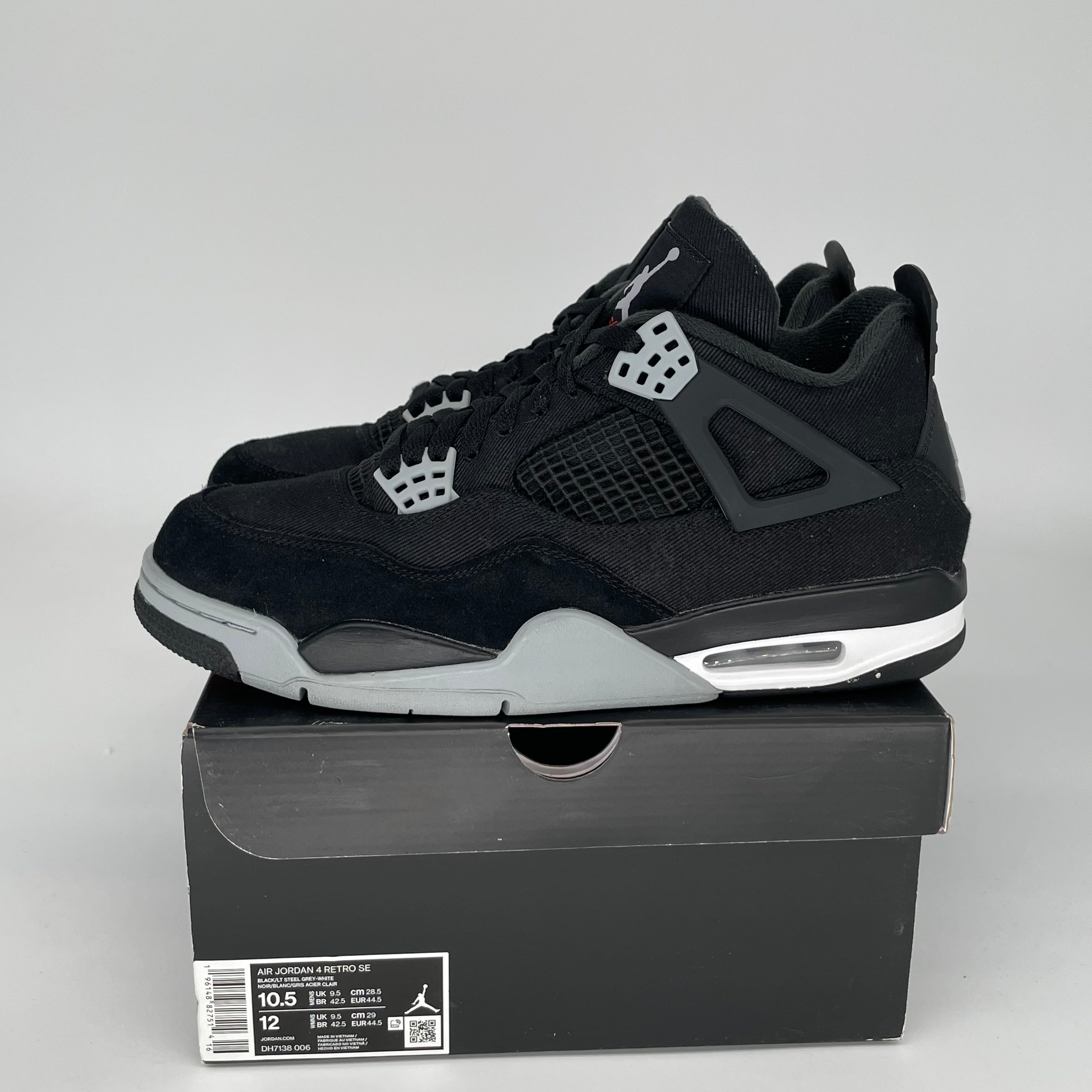 AIR JORDAN 4 BLACK CANVAS SIZE 10.5 DH7138-006