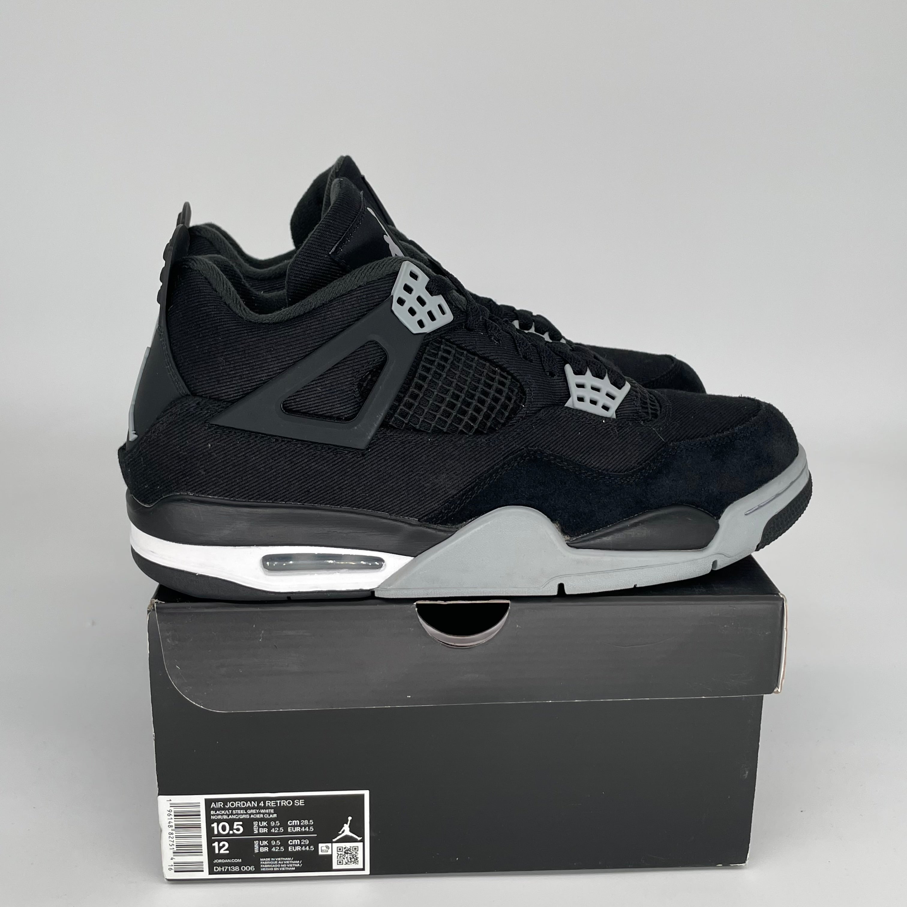 AIR JORDAN 4 BLACK CANVAS SIZE 10.5 DH7138-006