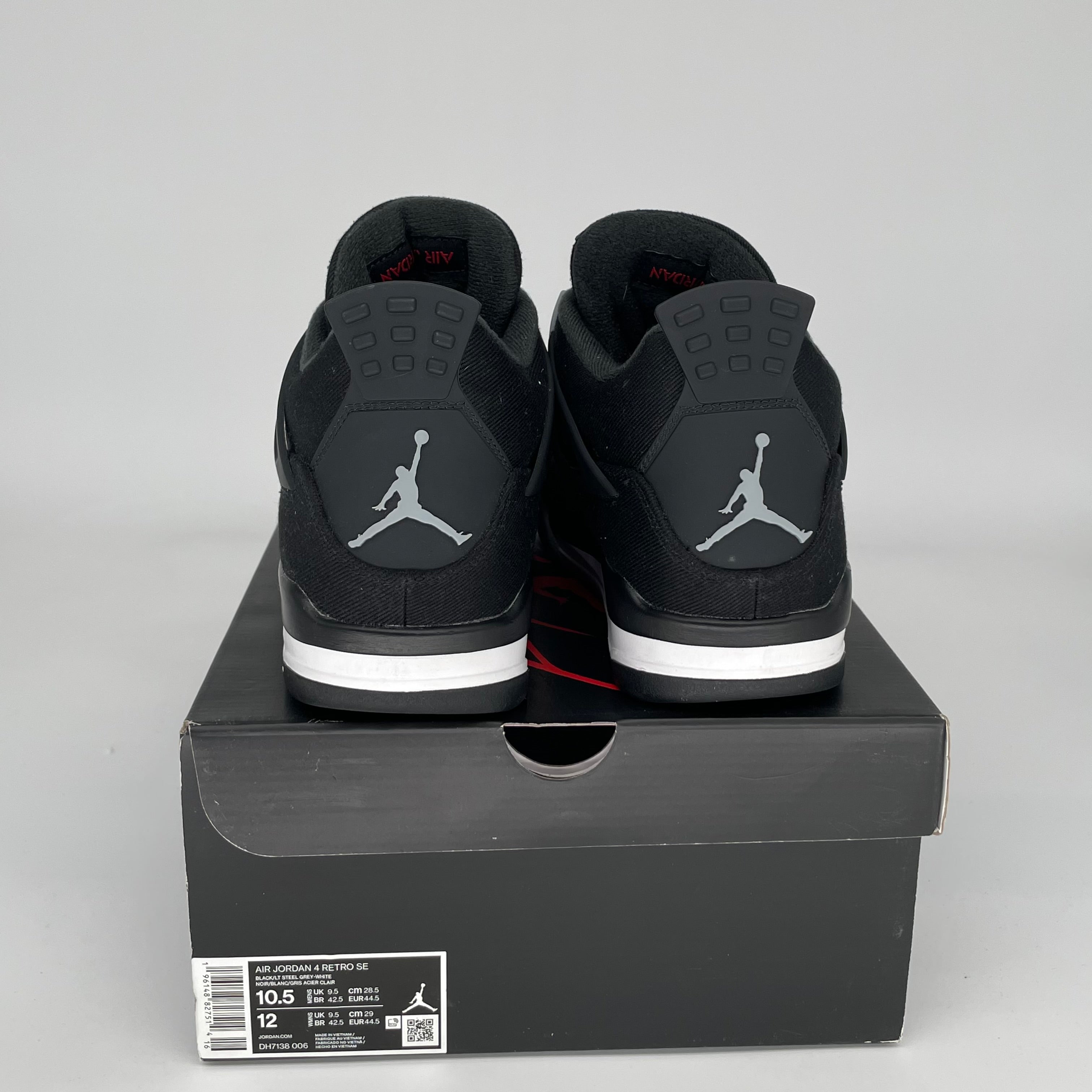 AIR JORDAN 4 BLACK CANVAS SIZE 10.5 DH7138-006