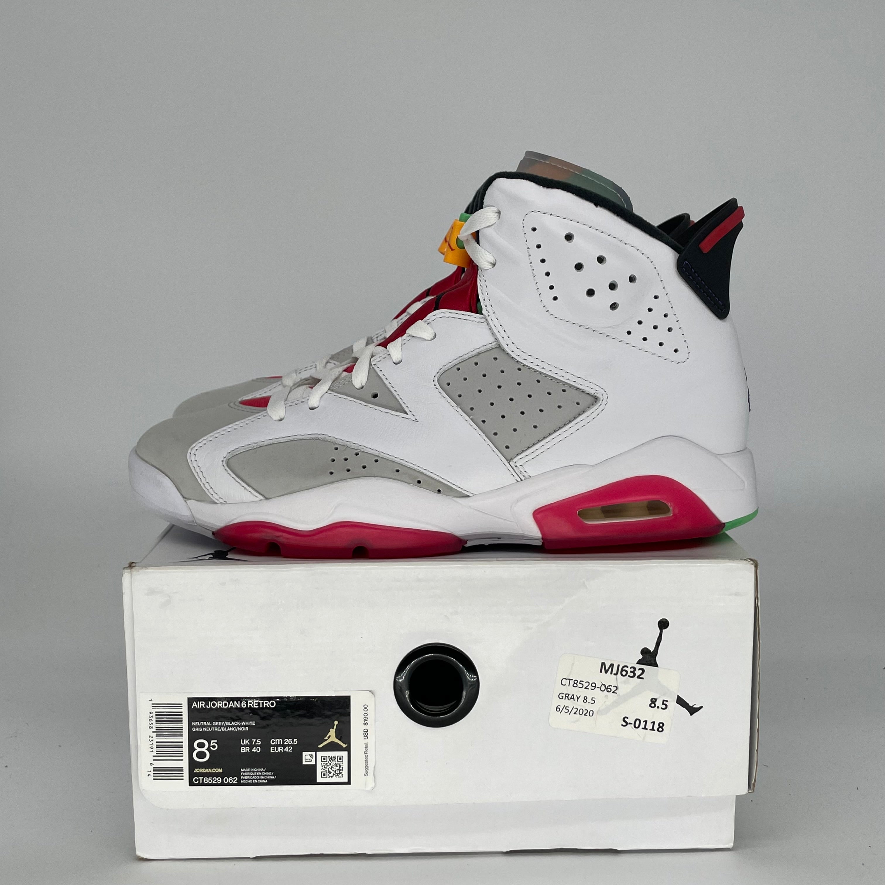 AIR JORDAN 6 HARE SIZE 8.5 CT9529-062