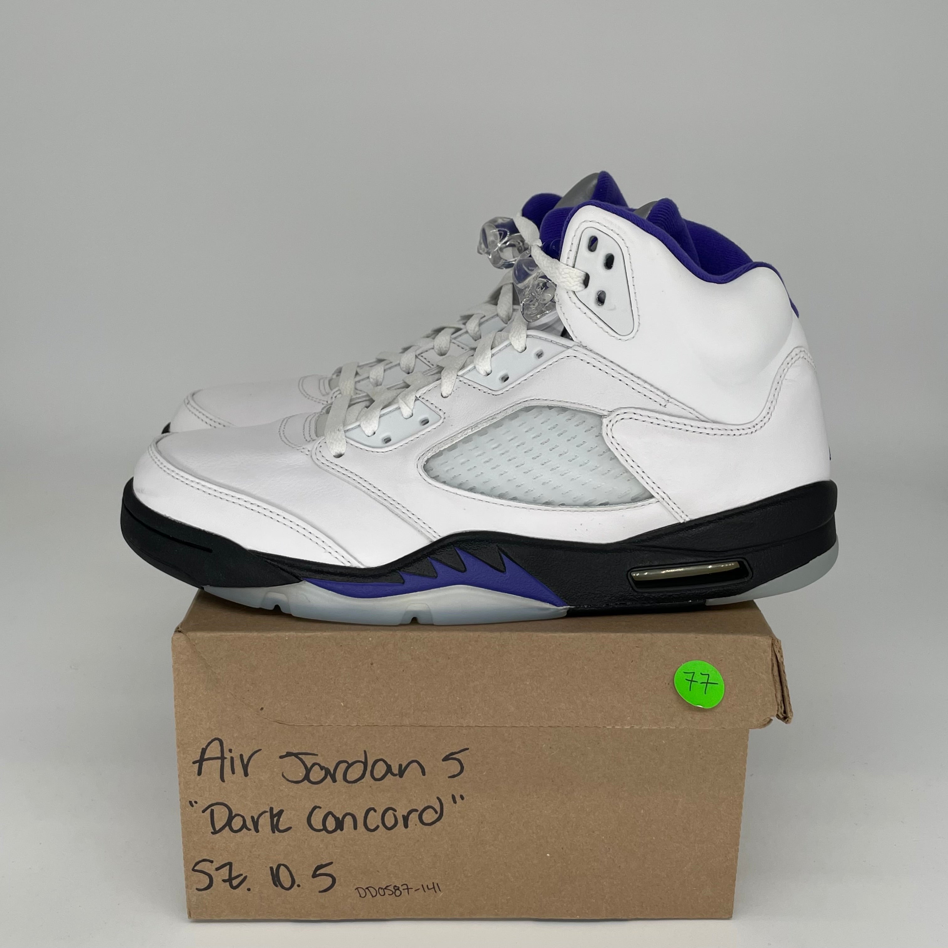 AIR JORDAN 5 DARK CONCORD SIZE 10.5 DD0587-141