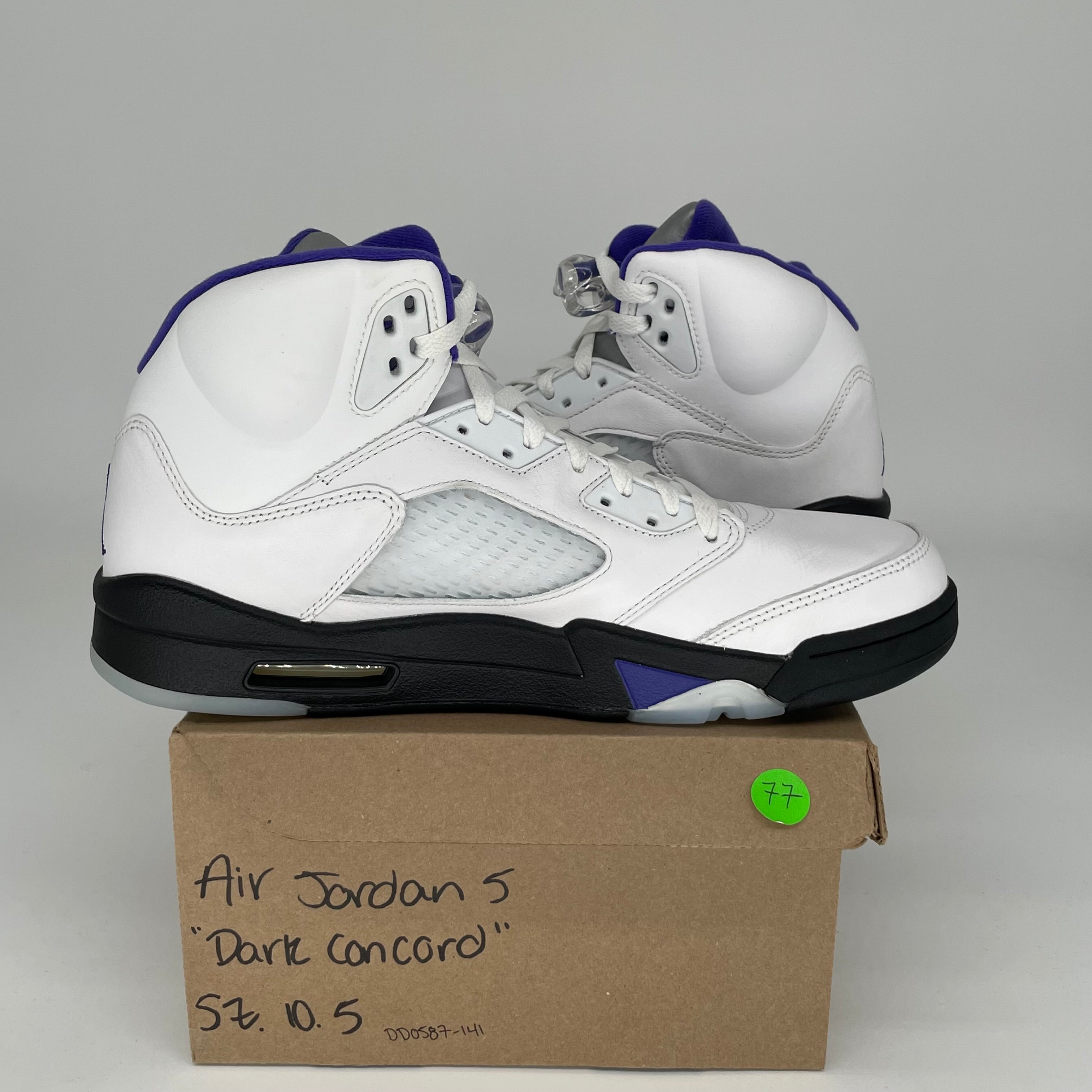 AIR JORDAN 5 DARK CONCORD SIZE 10.5 DD0587-141