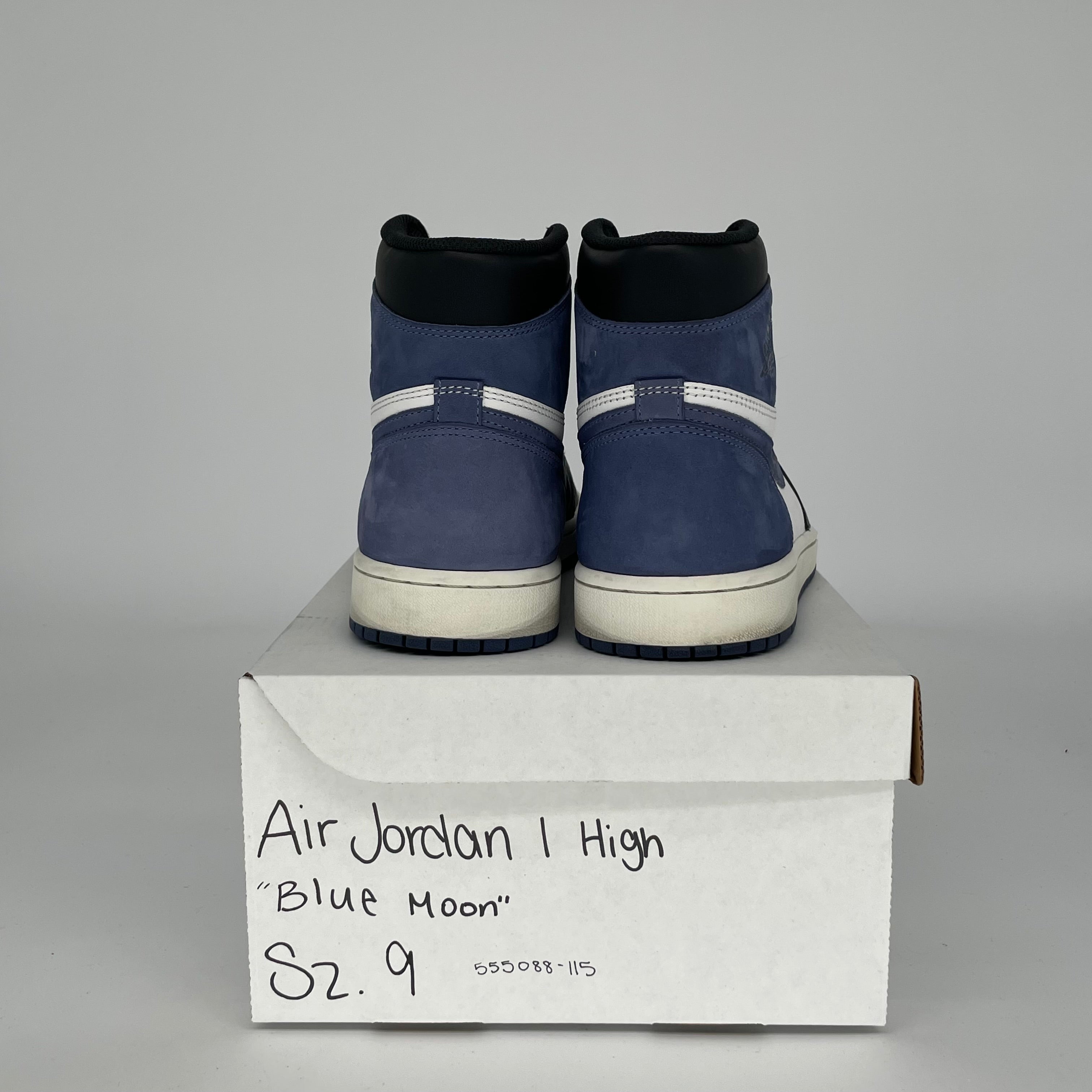 AIR JORDAN 1 BLUE MOON SIZE 9 555088-115