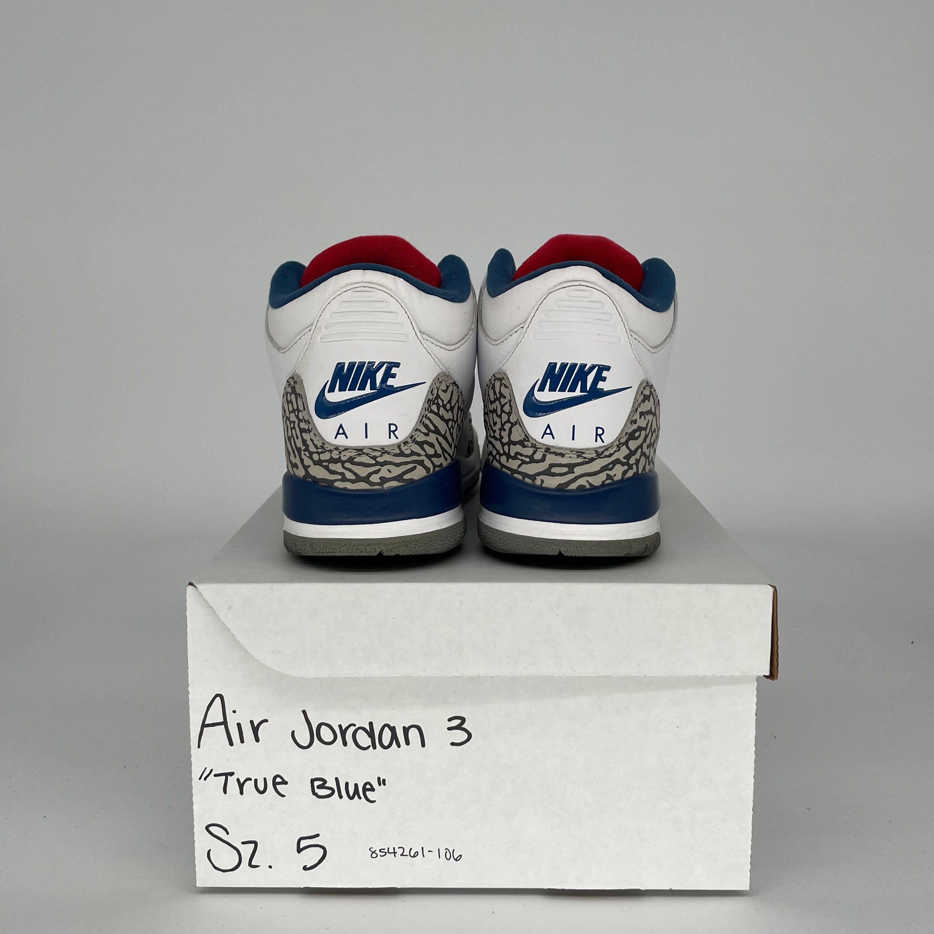 AIR JORDAN 3 TRUE BLUE SIZE 5Y 854261-106