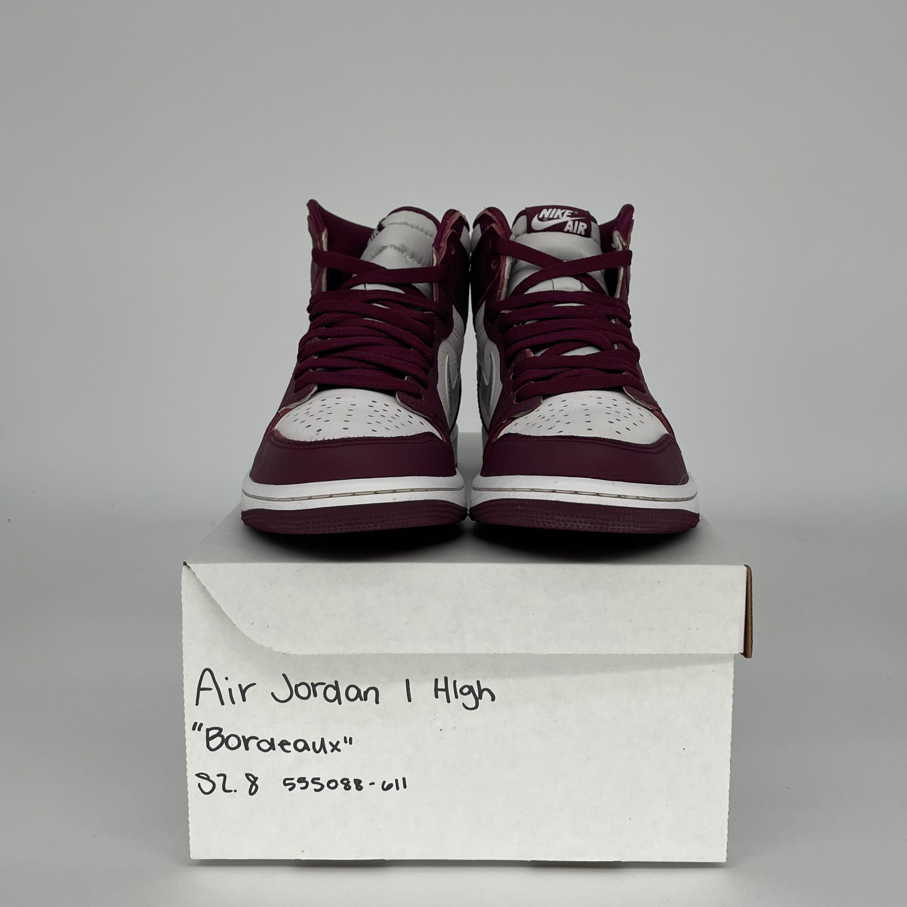 AIR JORDAN 1 BORDEAUX SIZE 8 555088-611