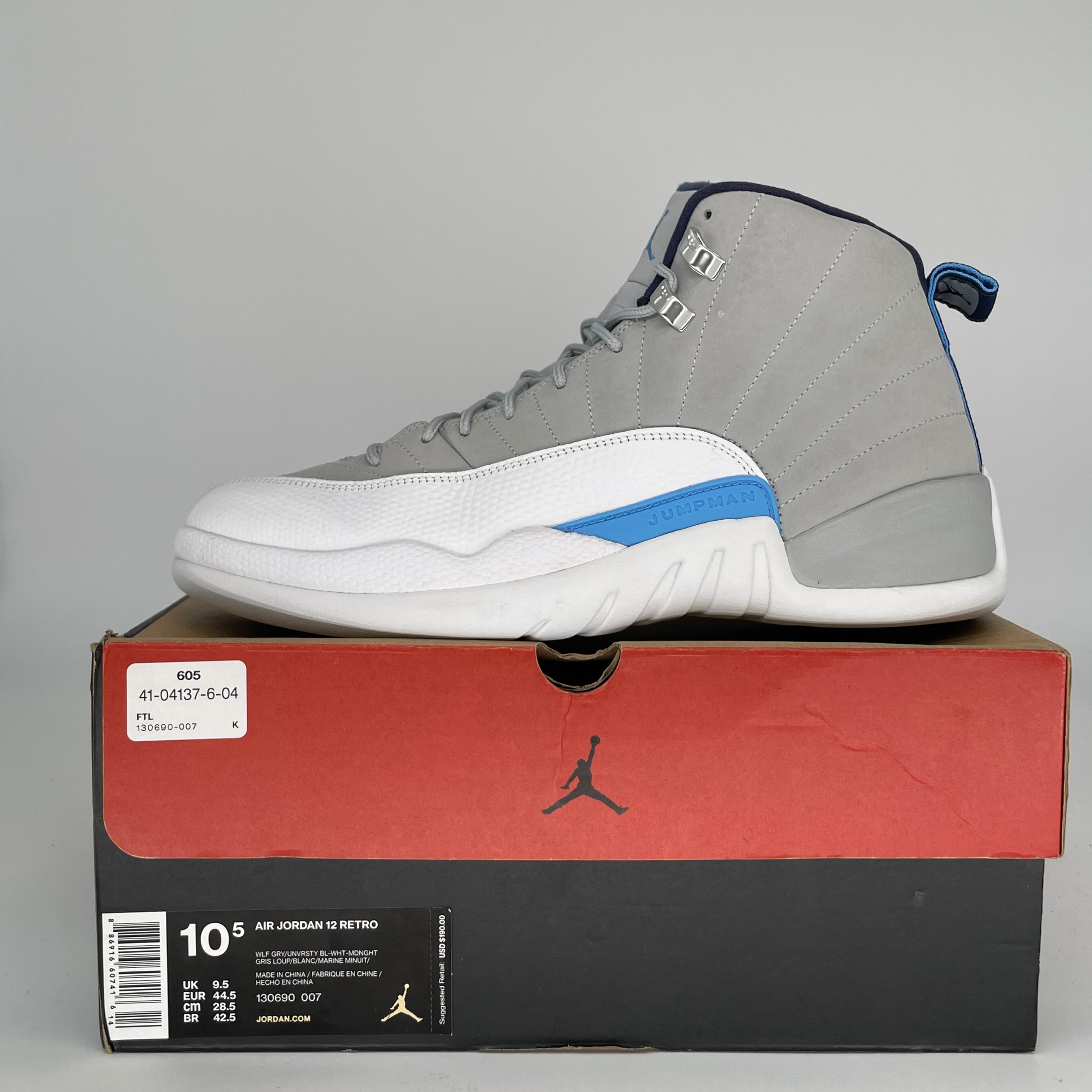 AIR JORDAN 12 GREY UNIVERSITY BLUE SIZE 10.5 130690-007