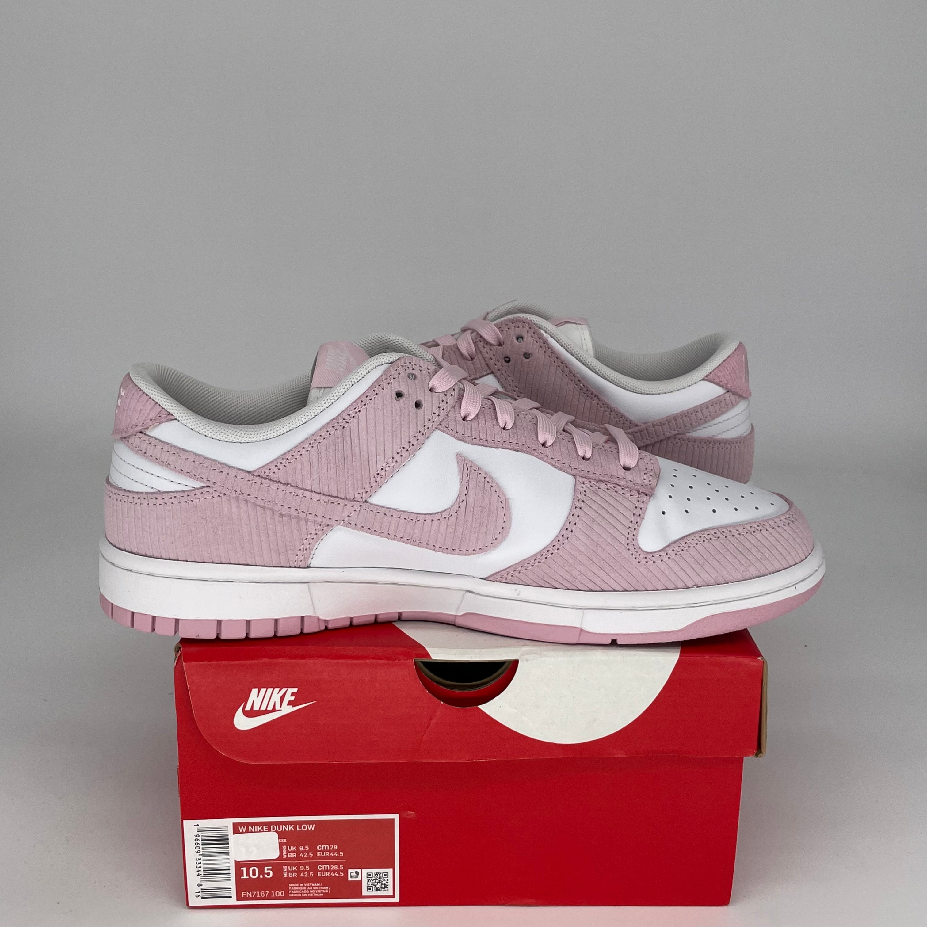 NIKE DUNK LOW PINK CORDUROY W SIZE 10.5/12W FN7167-100