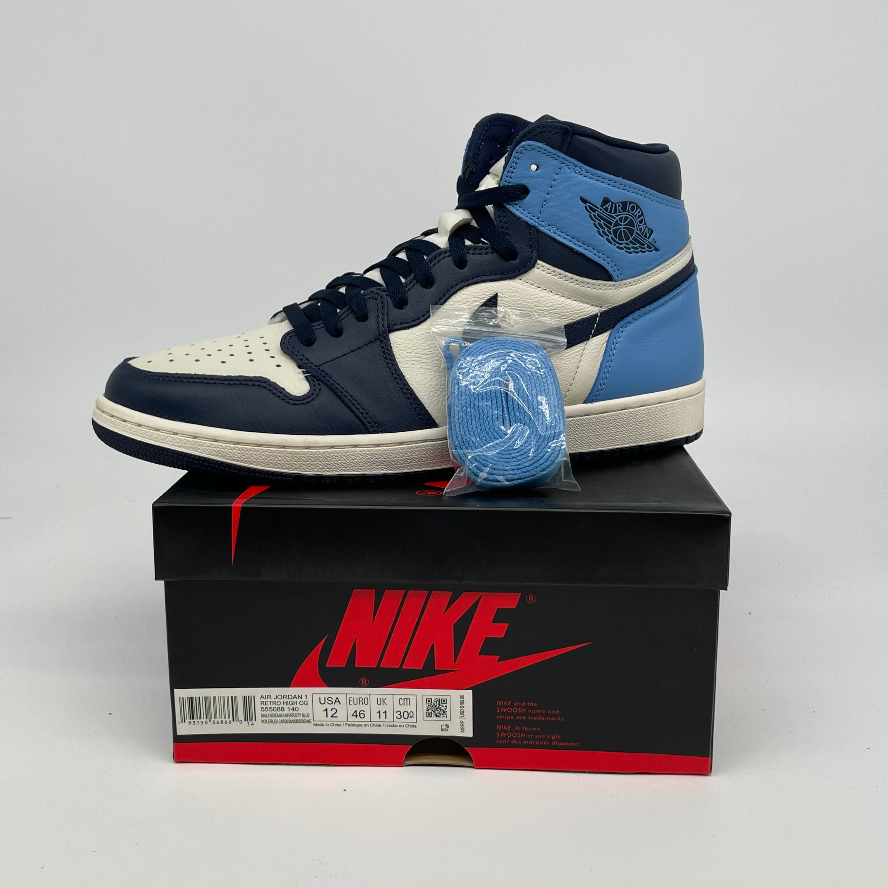 AIR JORDAN 1 OBSIDIAN SIZE 12 555088-140