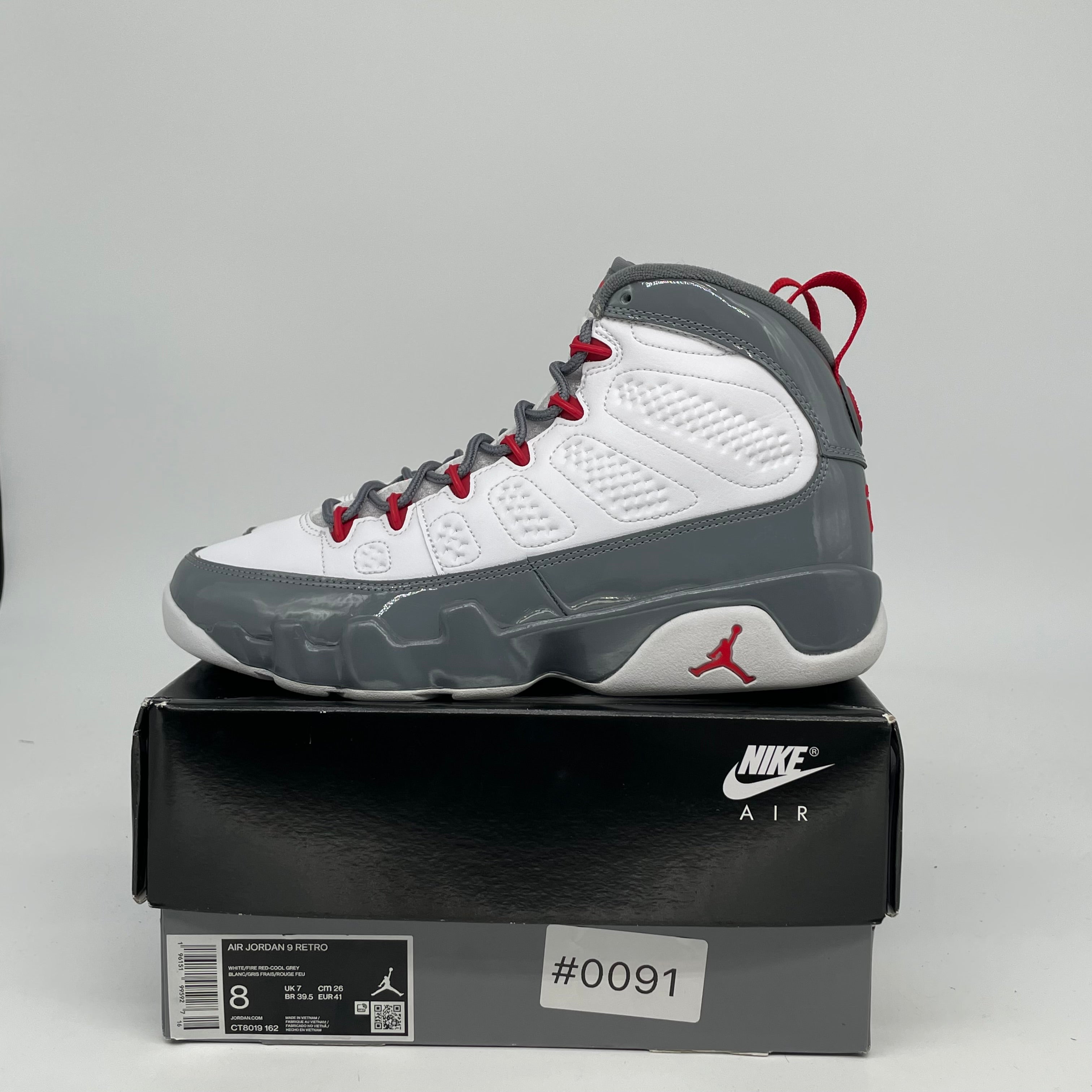 AIR JORDAN 9 FIRE RED SIZE 8 CT8019-162