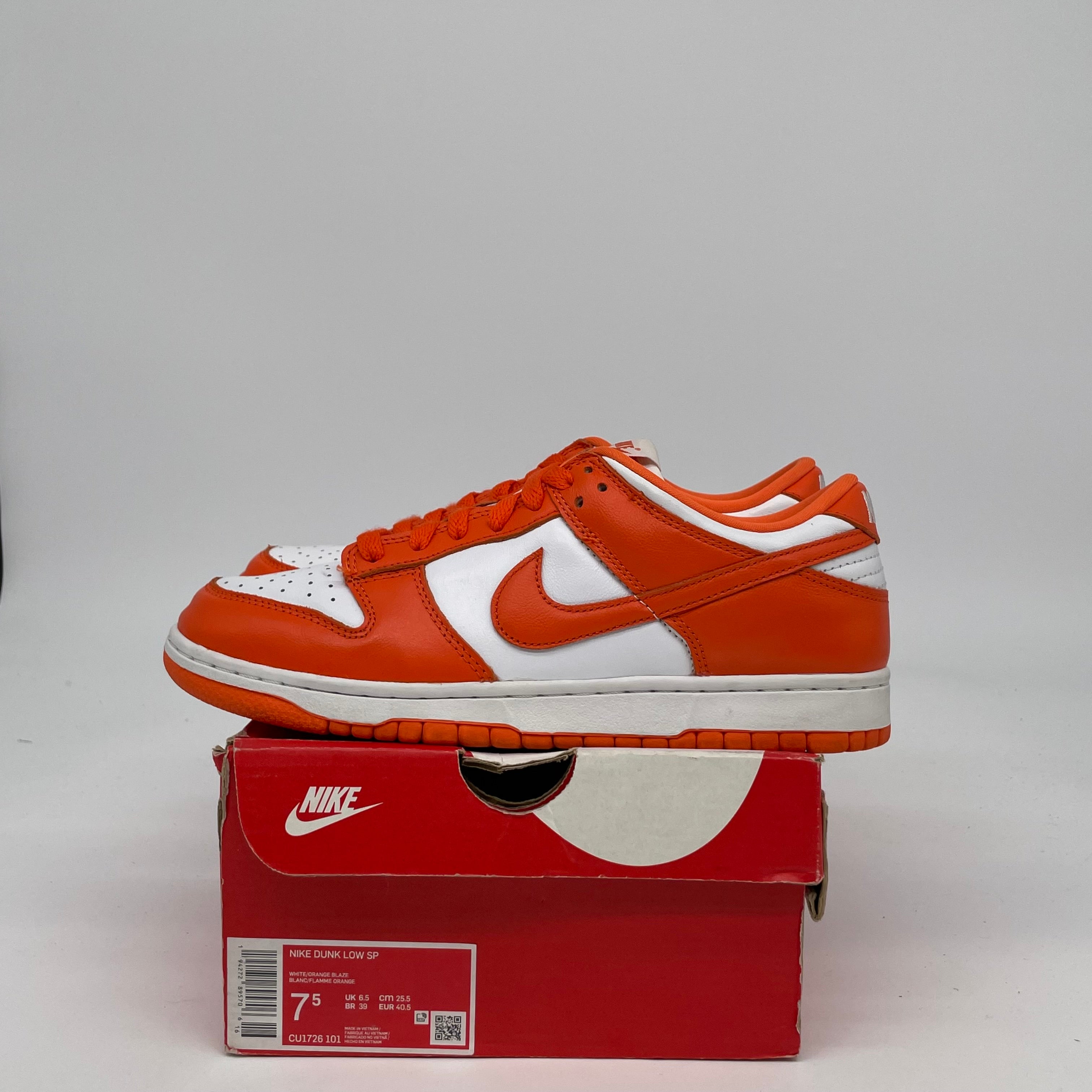 NIKE DUNK LOW SYRACUSE SIZE 7.5 CU1726-101