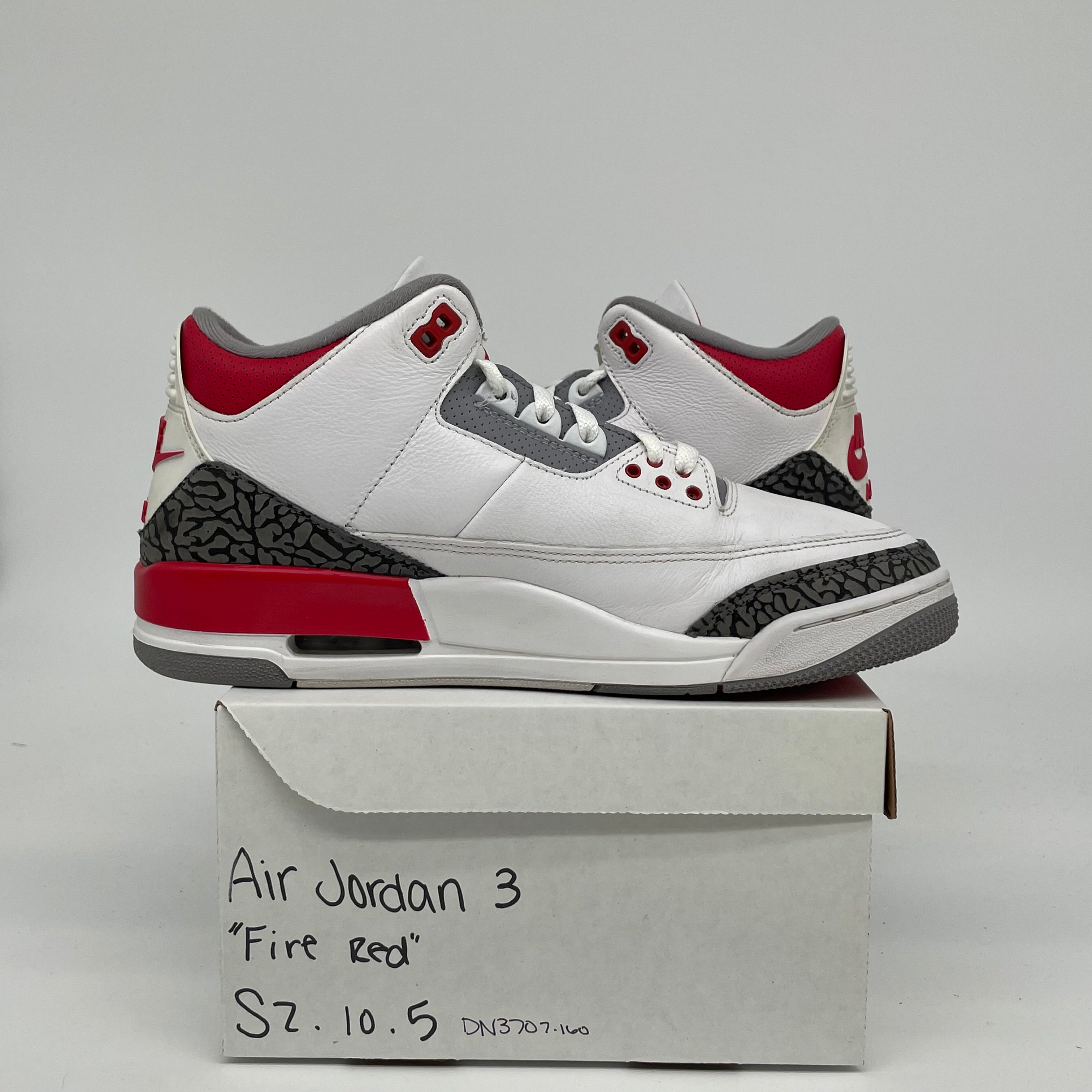 AIR JORDAN 3 FIRE RED SIZE 10.5 DN3707-160