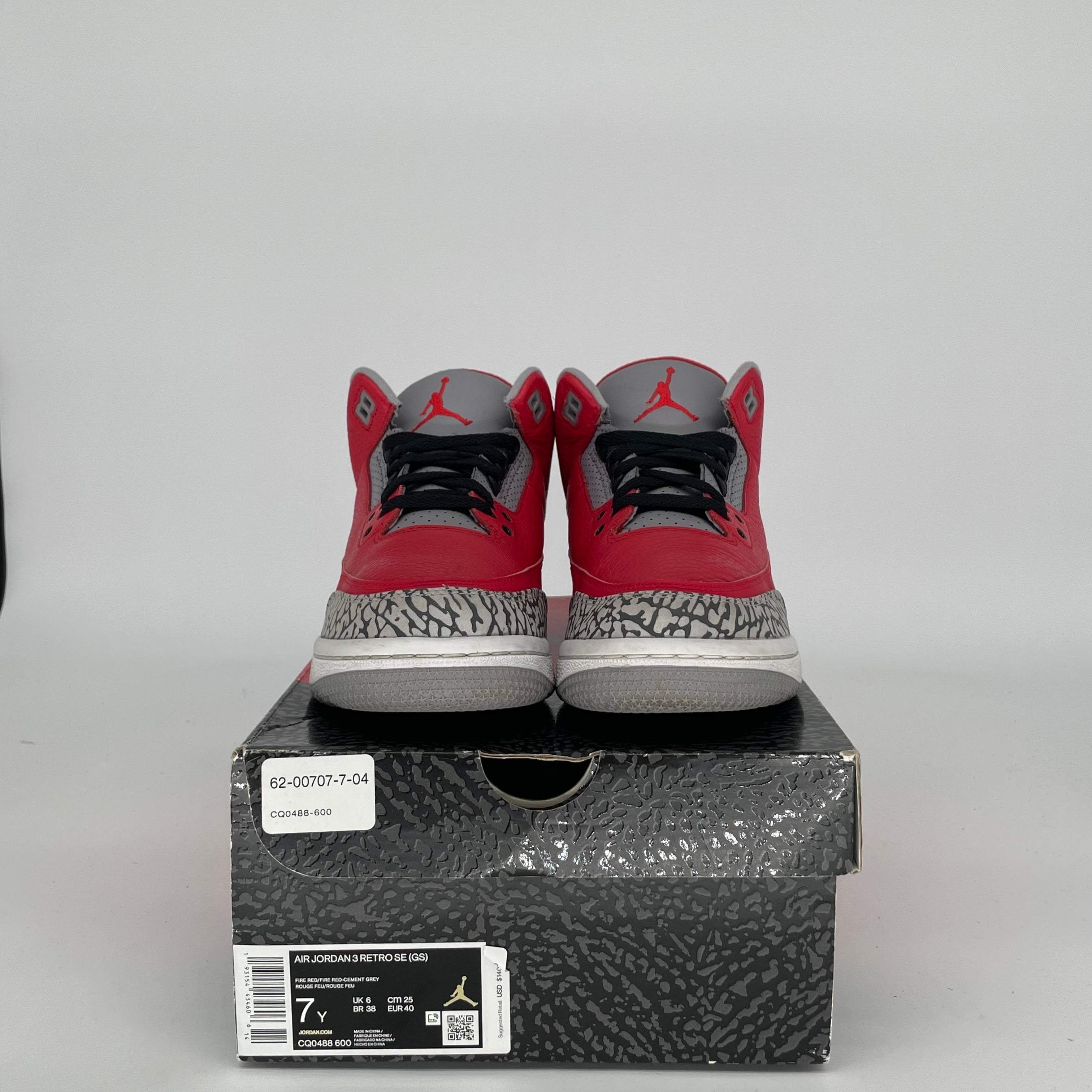 AIR JORDAN 3 UNITE SIZE 7Y CQ0488-600