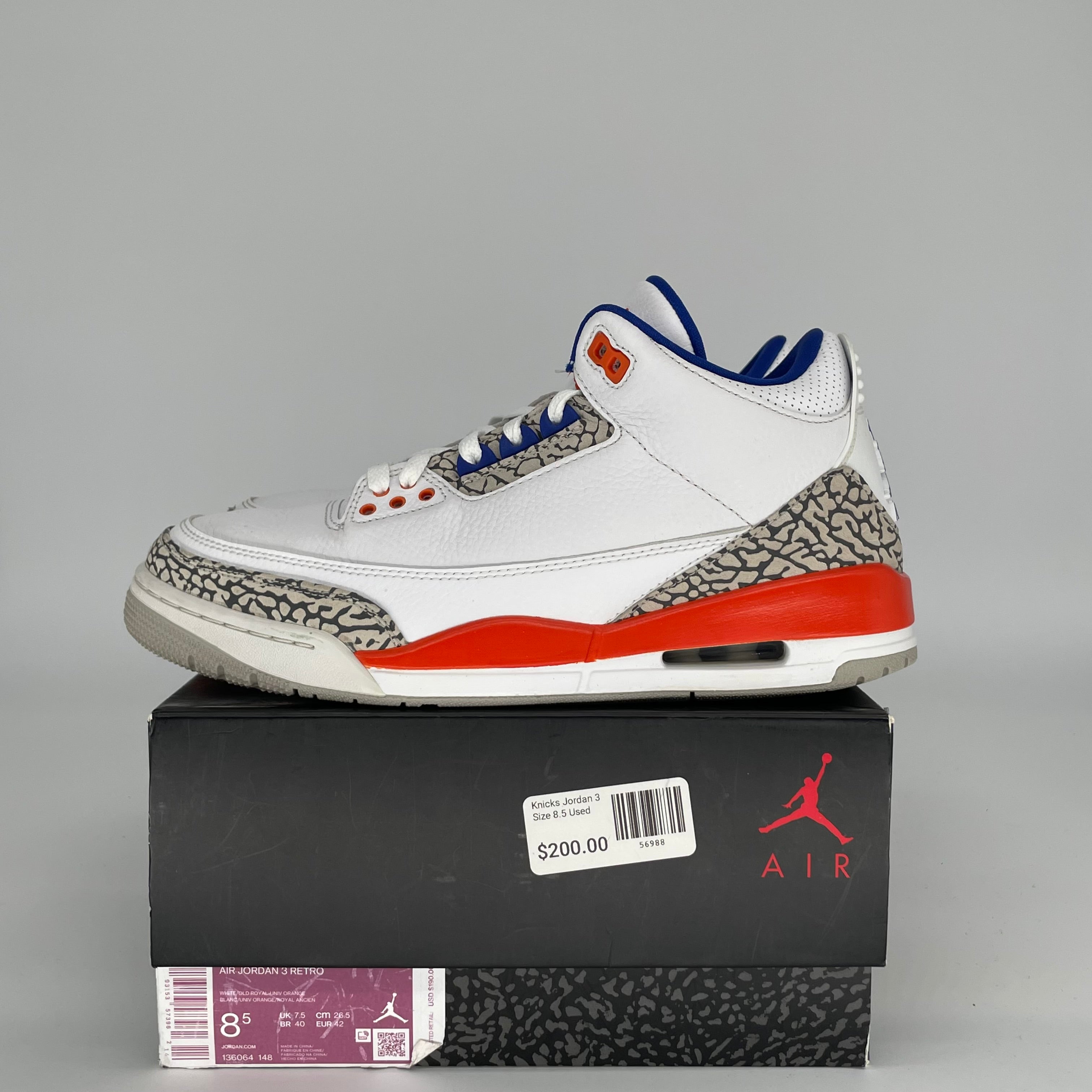 AIR JORDAN 3 KNICKS SIZE 8.5 136064-148