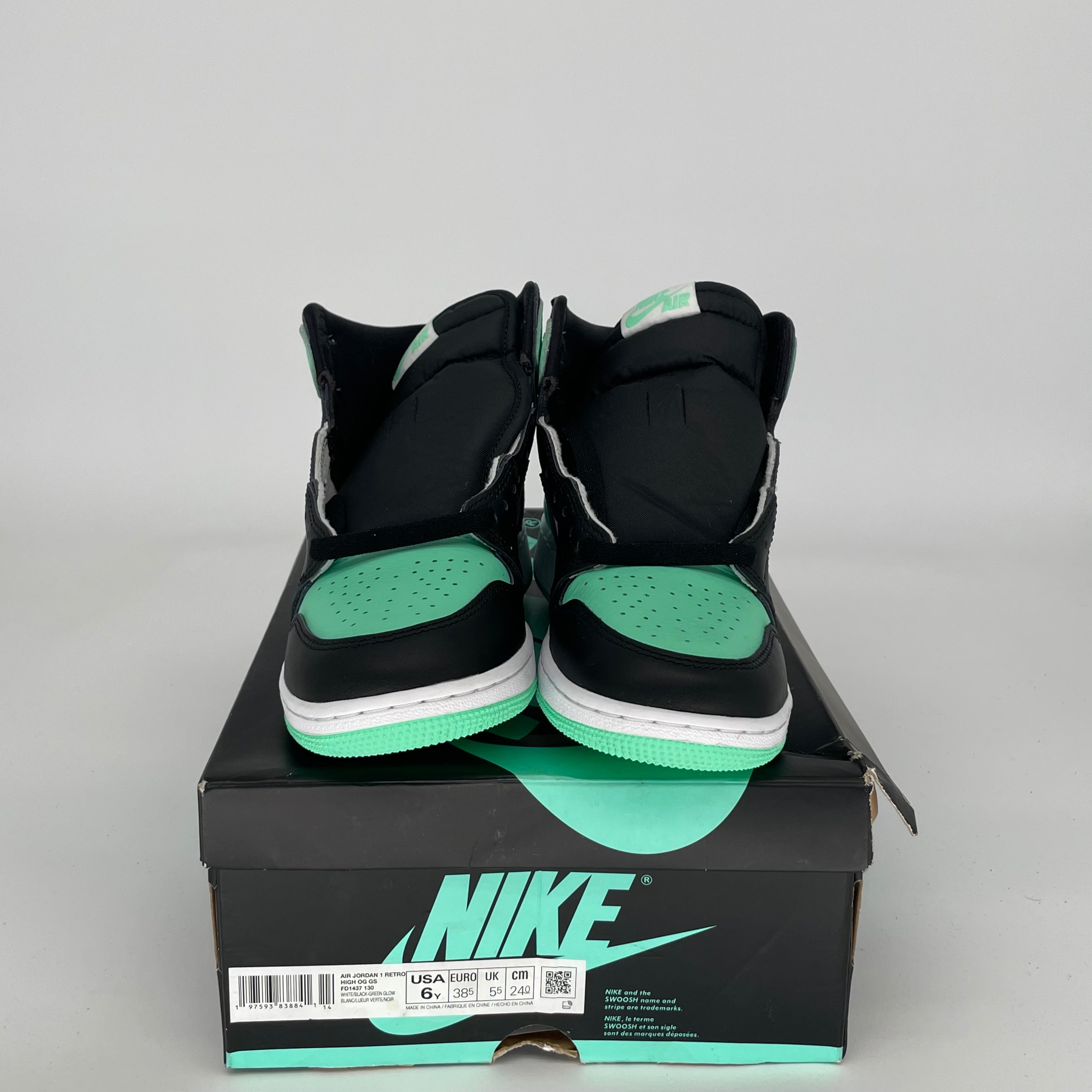 AIR JORDAN 1 GREEN GLOW SIZE 6Y FD1437-130