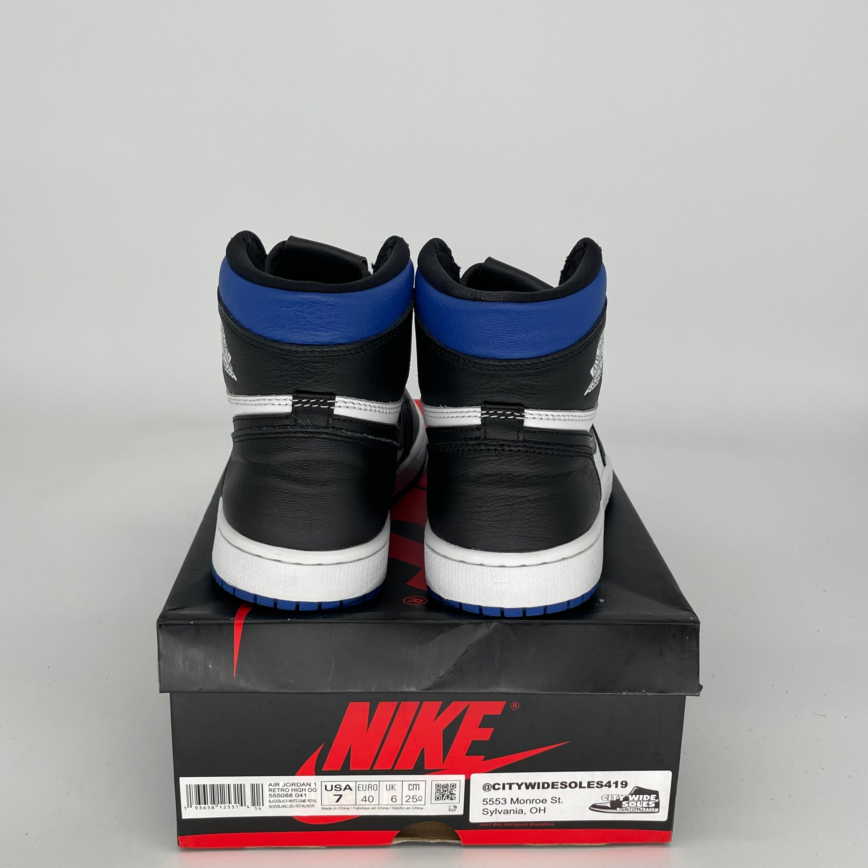 AIR JORDAN 1 ROYAL TOE SIZE 7 555088-041